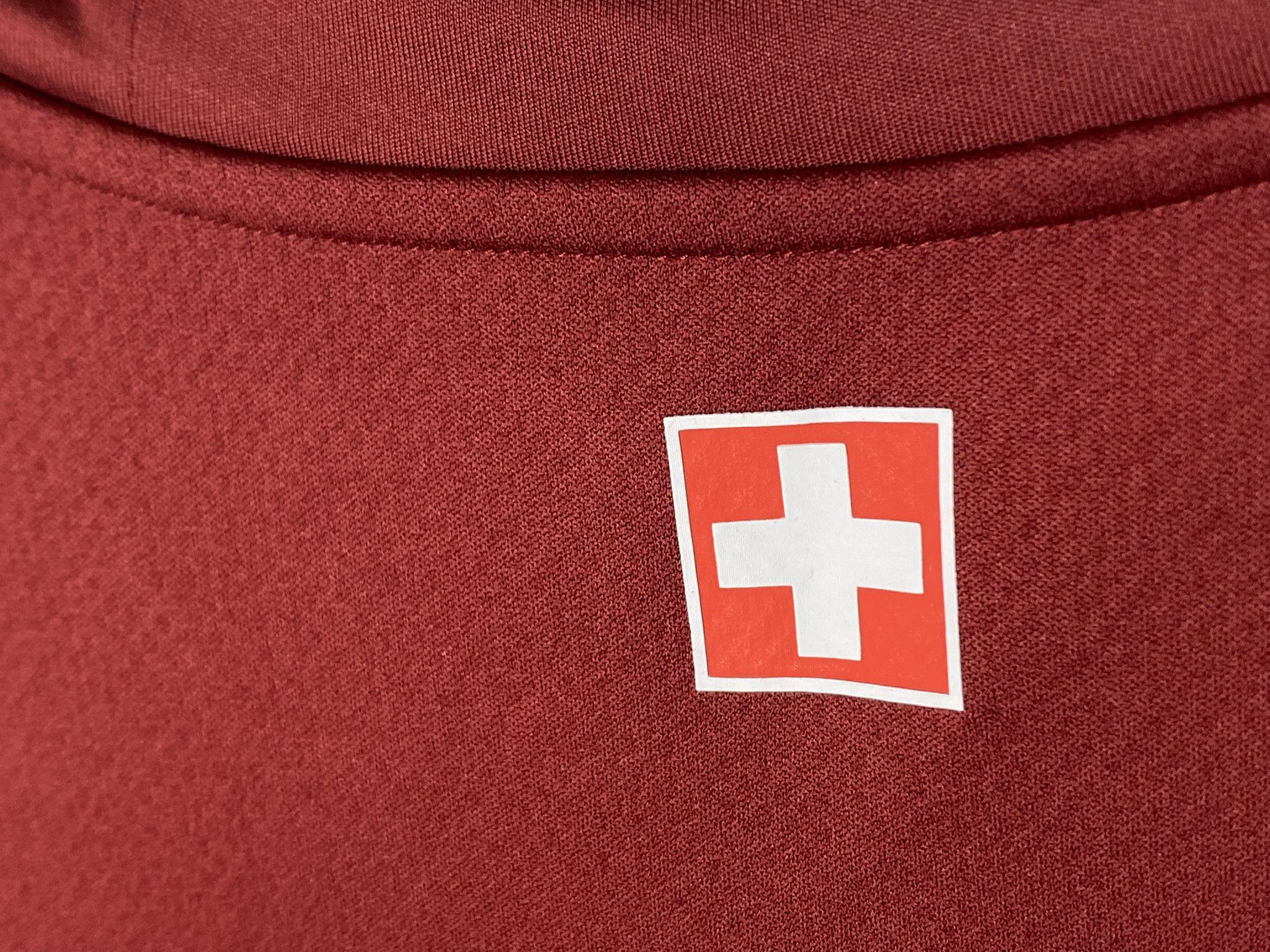 Puma SWITZERLAND 2019 2020 TRAINING FOOTBALL SHIRT SOCCER JERSEY Size US L / EU 52-54 / 3 - 3 Thumbnail