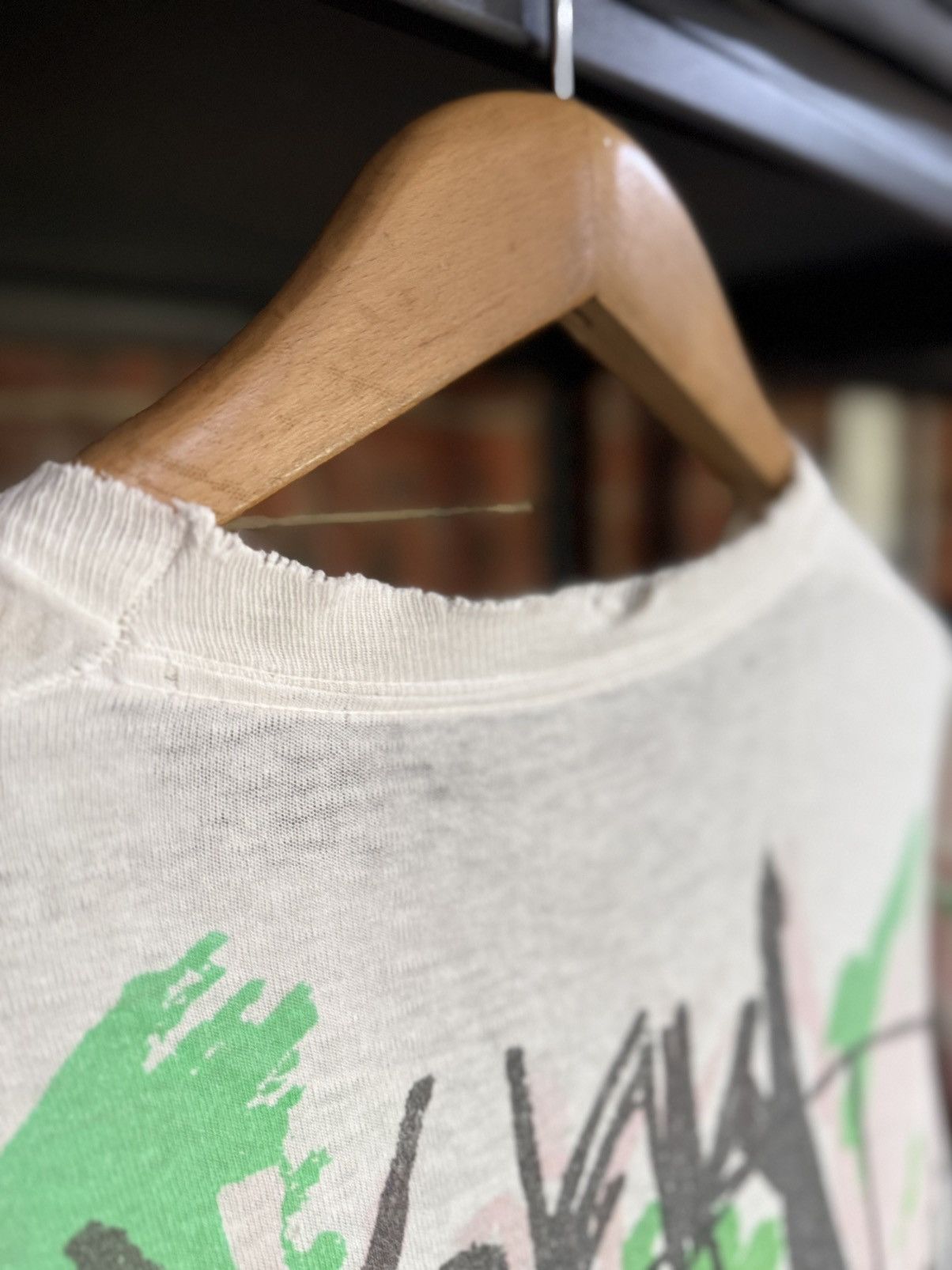 Fuck Art, Make Tees Thrashed Vintage 90s Art Ovp New York World Day Tour Tee Size US L / EU 52-54 / 3 - 12 Thumbnail