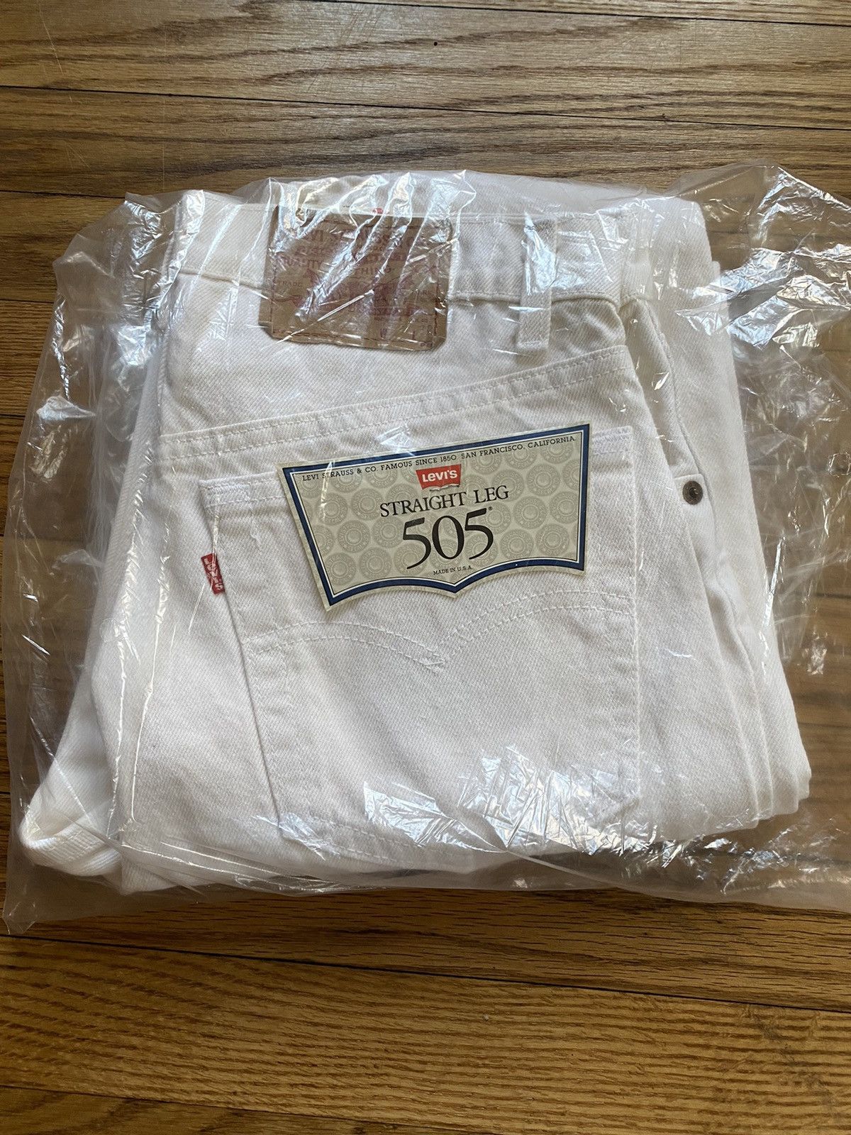 image of Levis x Vintage Deadstock Vintage 80's Levi 505 Denim Jeans in White, Men's (Size 33)