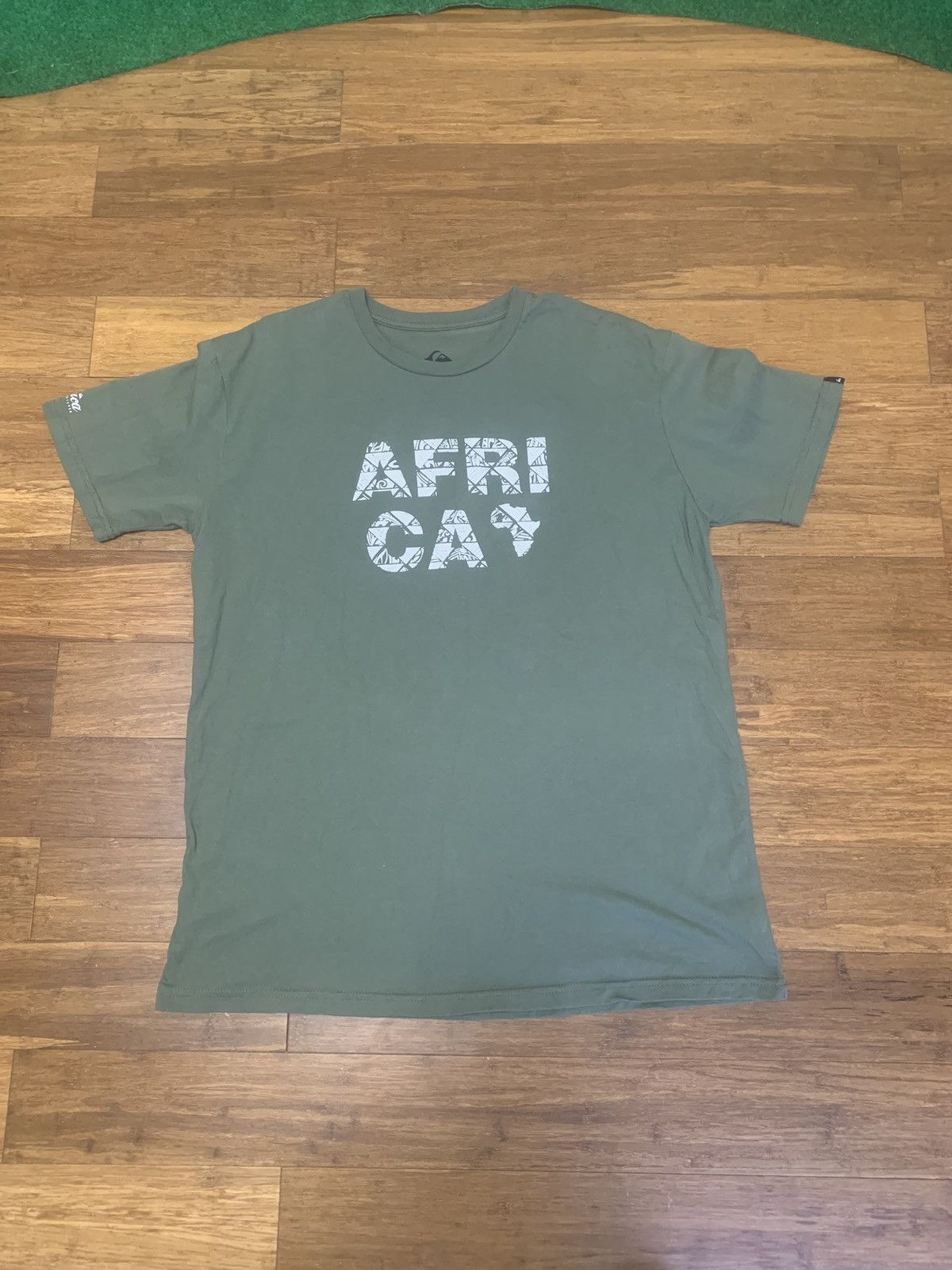 Quicksilver Quicksilver Africa Tee Size US L / EU 52-54 / 3 - 1 Thumbnail