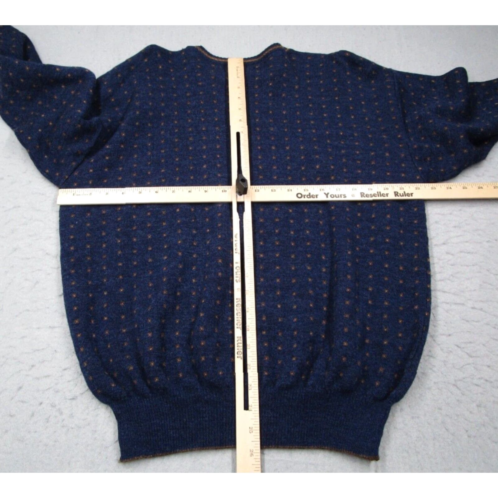 Vintage VINTAGE Tricots St. Raphael Sweater Mens XL Blue Crew Neck Pullover 100% Merino Wool Knit Classic 80s Retro College Designer Preppy All Seasons Men Size US XL / EU 56 / 4 - 4 Thumbnail