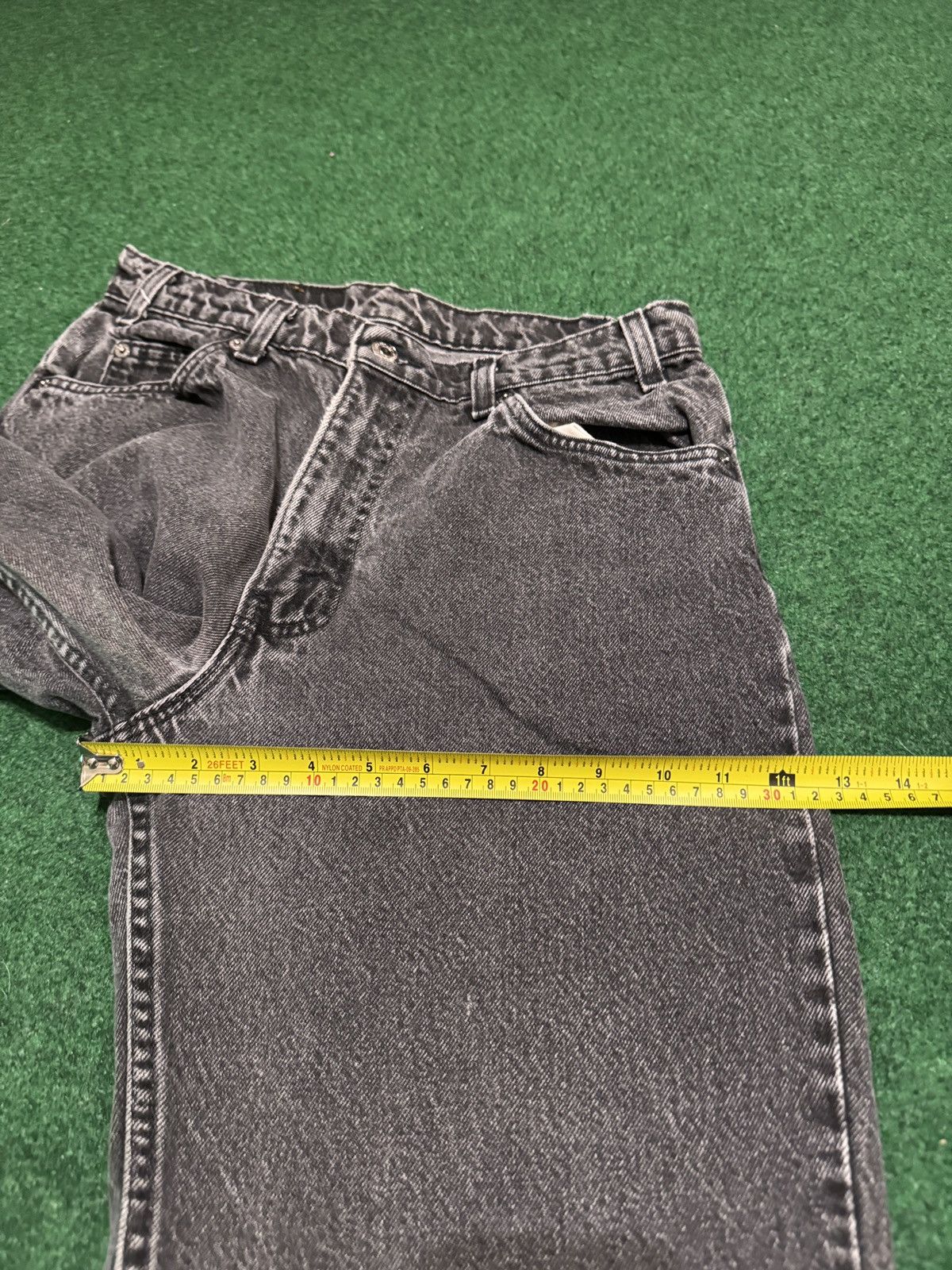 Levi's Vintage Clothing Levis 560 Baggy Black Orange Tab 31x28 Vintage 90s Jeans Size US 31 - 10 Thumbnail