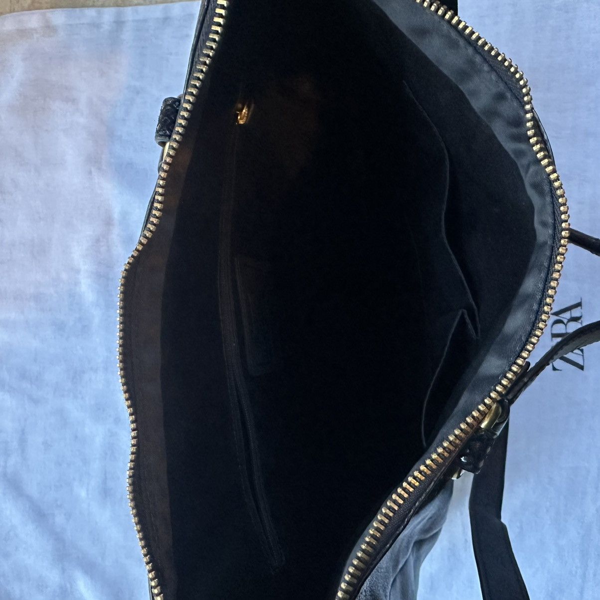 Coach Coach Ashley Black Leather Shoulder Cross Body Bag Purse Y2K Size ONE SIZE - 10 Thumbnail