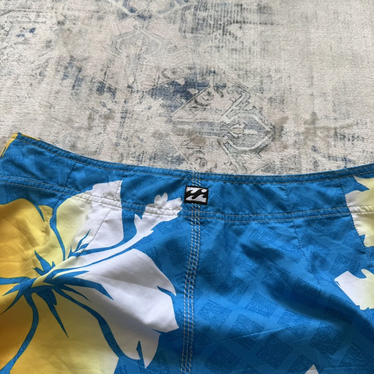 Billabong 📌 Vintage Y2K Billabong Surfing Monogram Shorts Size US 34 / EU 50 - 10 Thumbnail