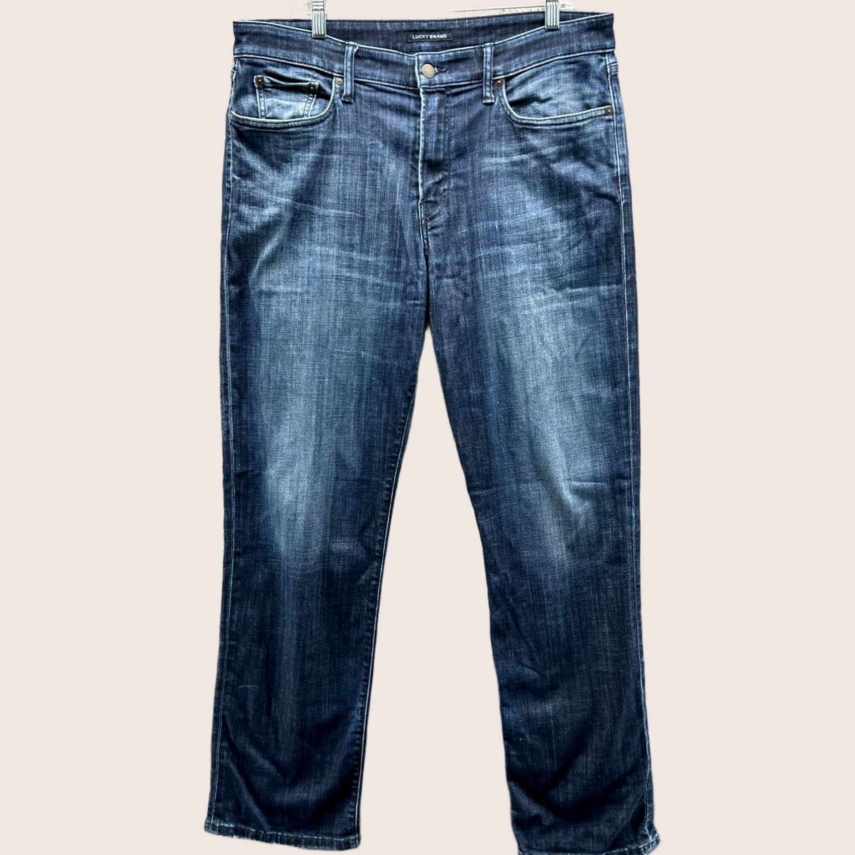 Lucky Brand Lucky Brand Jeans Mens 34x32 Dark Blue Denim Straight Vintage Cotton Stone Wash 5-Pocket Pattern Solid Jeans Mens Regular 34x32 Blue Size US 34 / EU 50 - 1 Thumbnail