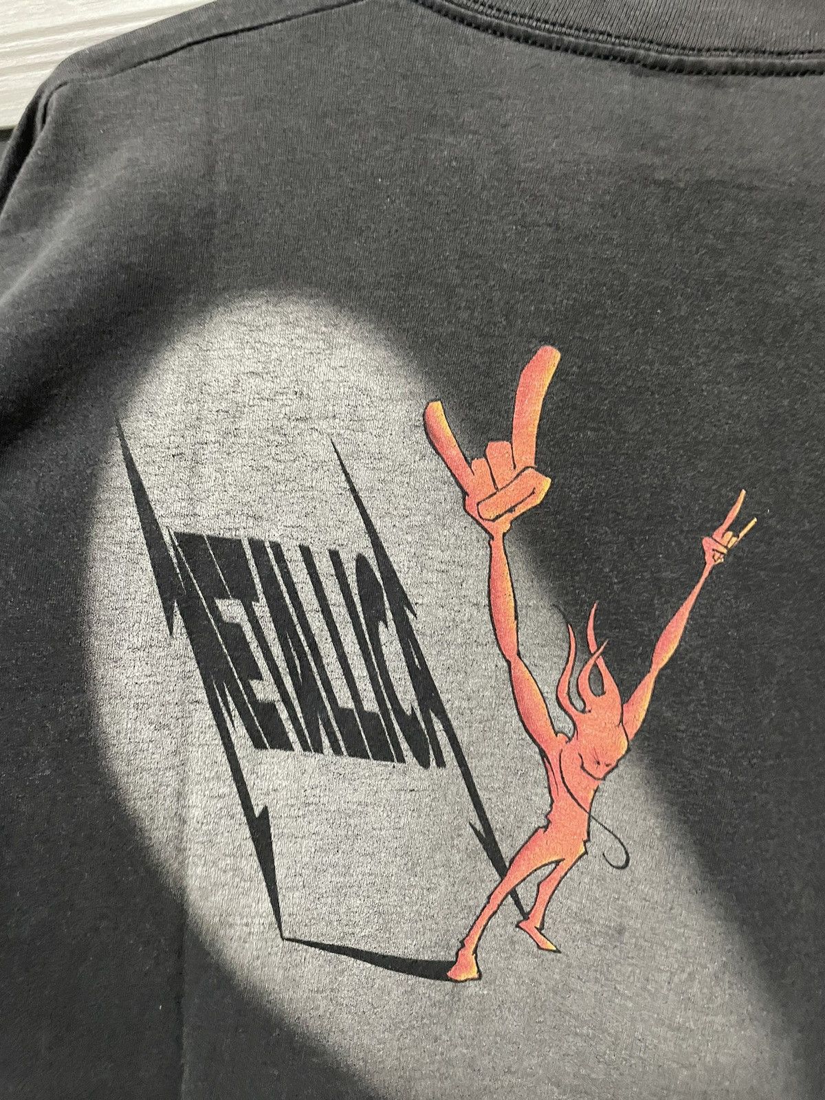 Band Tees Vintage 2003 Metallica Devil Horns Shadow Tee Rock T Shirt Size US L / EU 52-54 / 3 - 7 Thumbnail