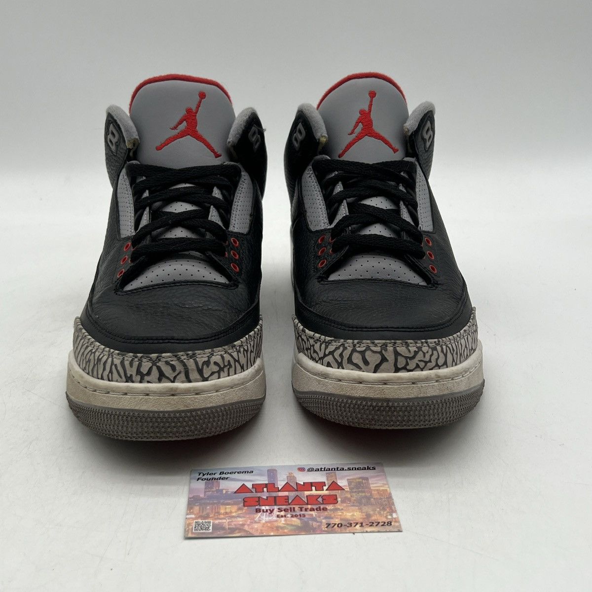 Jordan Brand Air Jordan 3 black cement Size US 9.5 / EU 42-43 - 2 Thumbnail