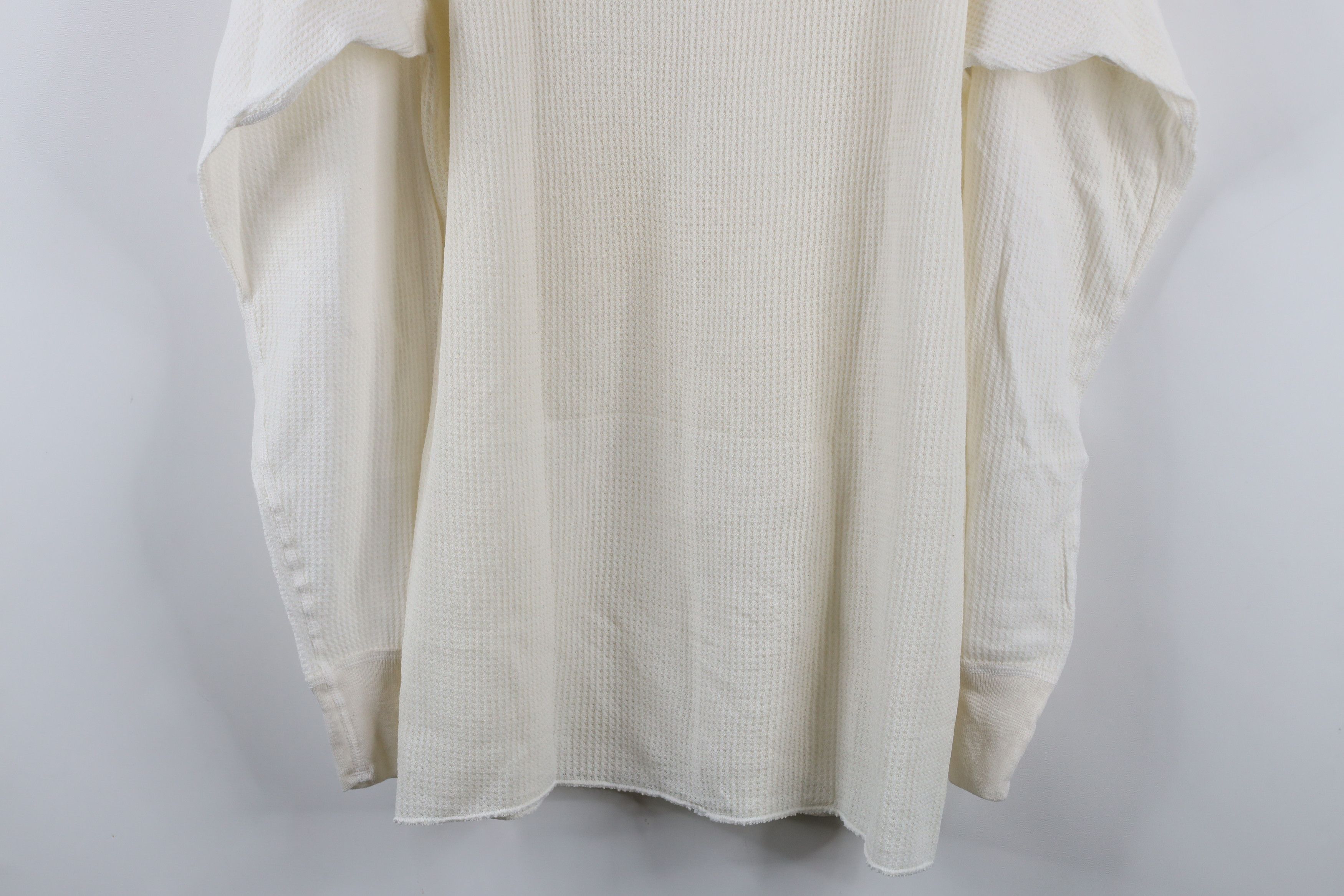 Vintage Vintage 90s Streetwear Waffle Knit Long Sleeve T-Shirt Size US XL / EU 56 / 4 - 9 Thumbnail