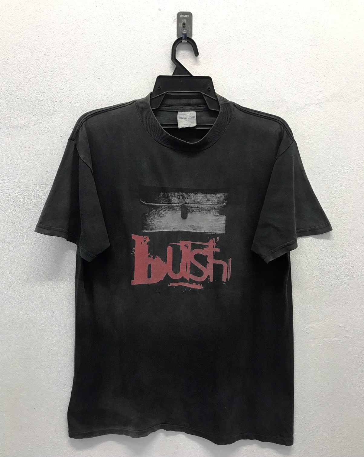 Band Tees Vintage Bush Razorblabe Switcase Shirt Size US M / EU 48-50 / 2 - 1 Thumbnail