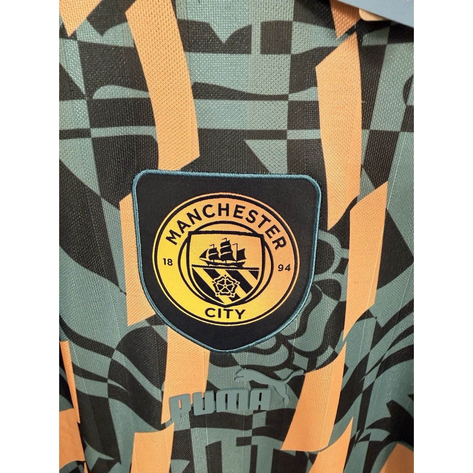 Puma Puma Manchester City Definitely City Pre Match Jersey XL NWT Size US XL / EU 56 / 4 - 4 Thumbnail