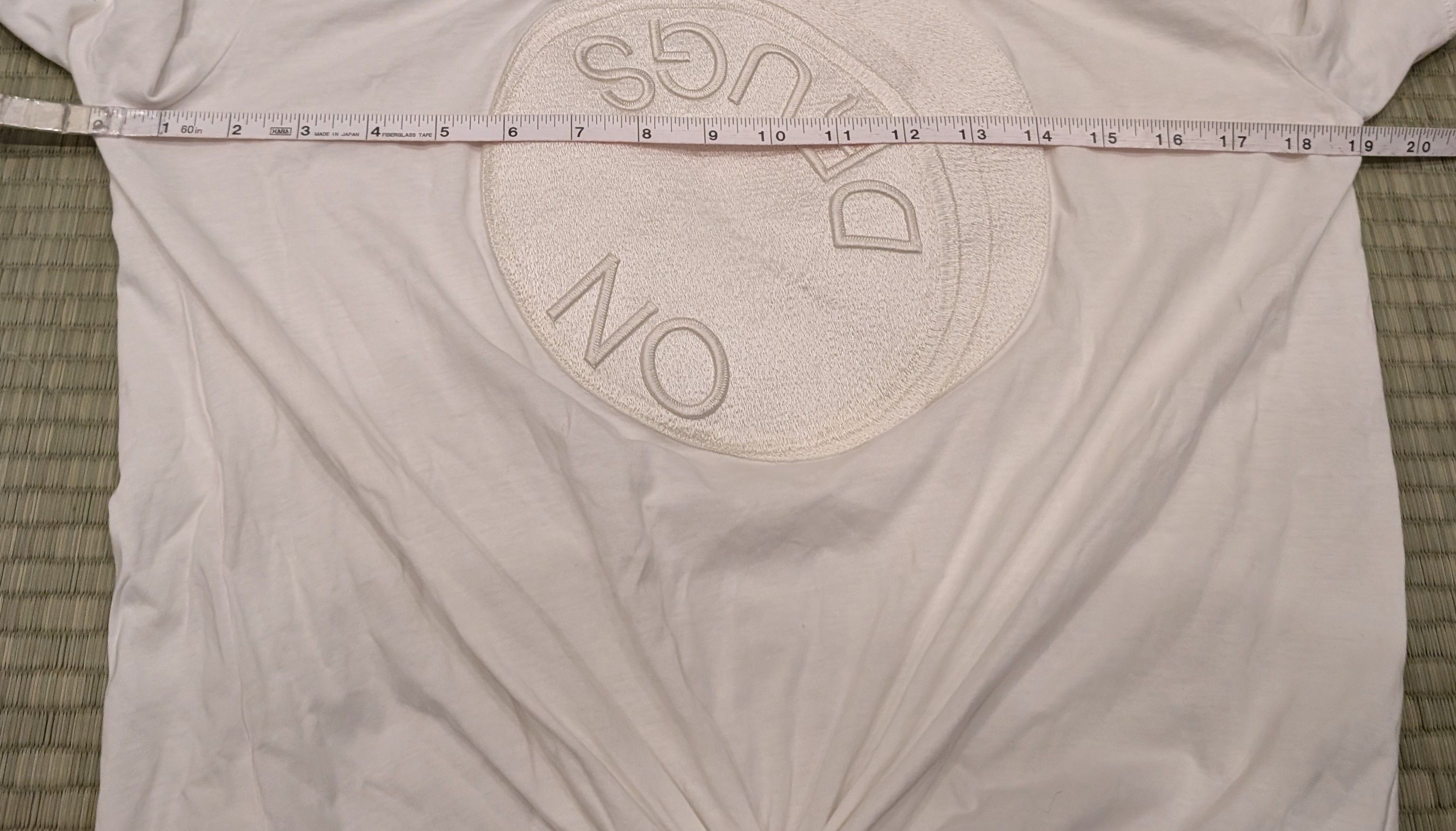 Acne Studios THRASHED Acne Studios Vista Patch PUW15 No Drugs T-shirt Size S / US 4 / IT 40 - 6 Thumbnail