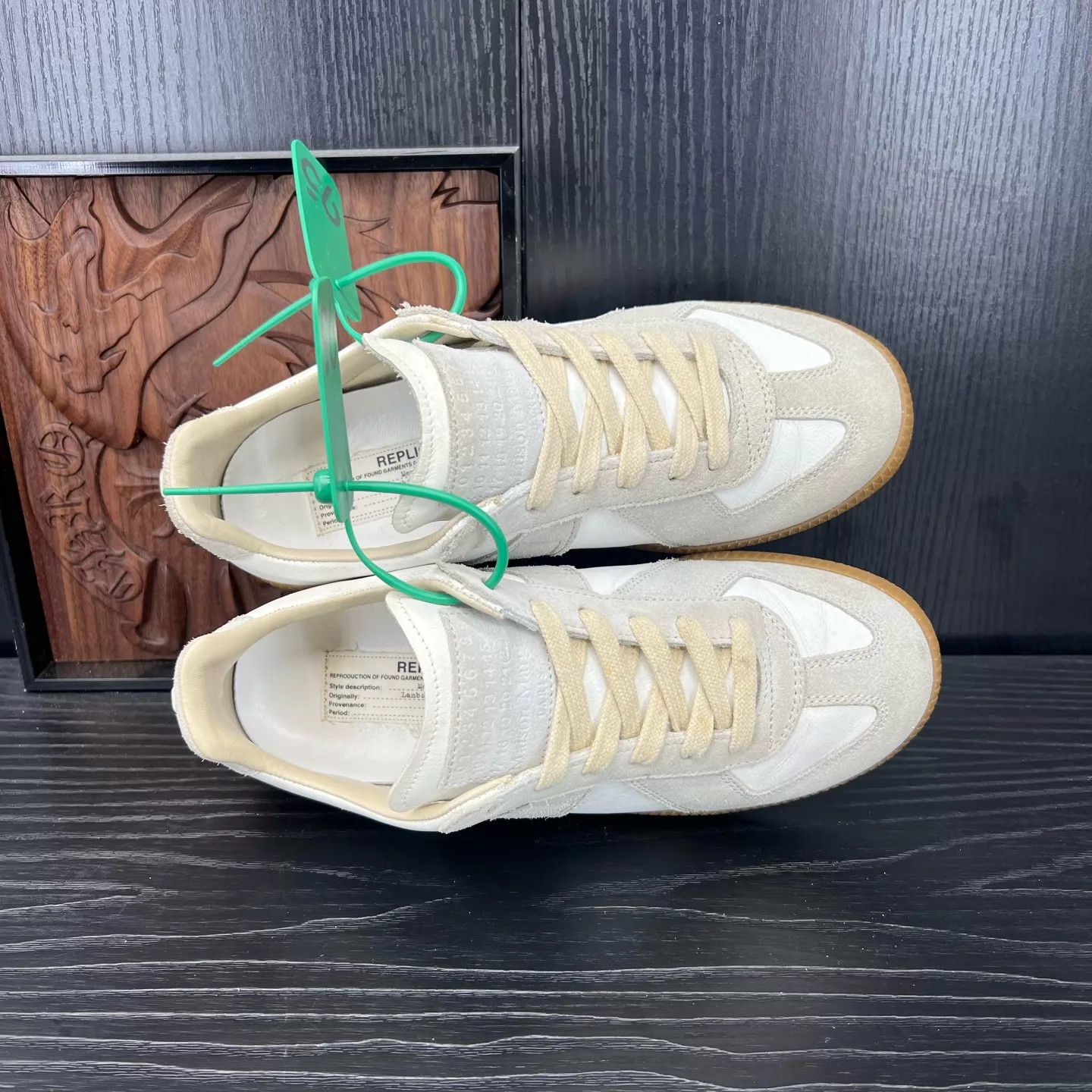 Maison Margiela Maison Margiela Decon Trainer White/Gray 35.5 Mint Size US 5 / IT 35 - 7 Thumbnail