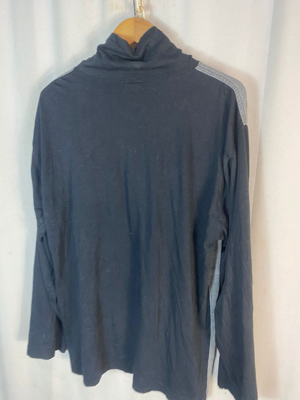 Japanese Brand Unisex🔥 limited long sleeve turtleneck shirt Size US L / EU 52-54 / 3 - 9 Thumbnail