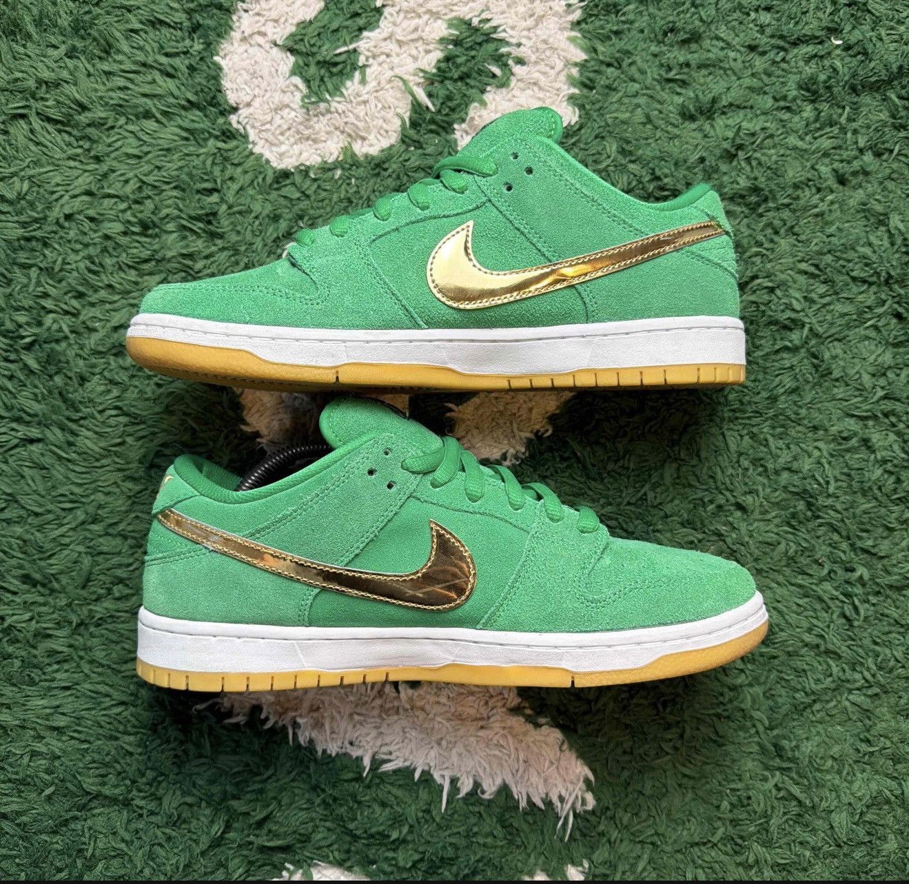 Nike SB Nike dunk sb st patricks day Size US 9 / EU 42 - 2 Thumbnail