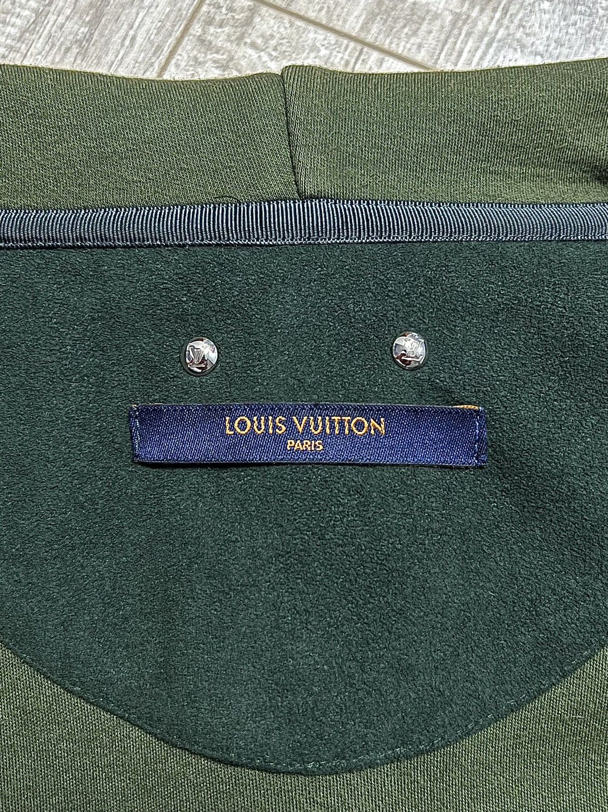 Louis Vuitton LOUIS VUITTON Sweatsuit LV Logo Cotton Zip Hoodie/Pants Set Size US M / EU 48-50 / 2 - 11 Thumbnail