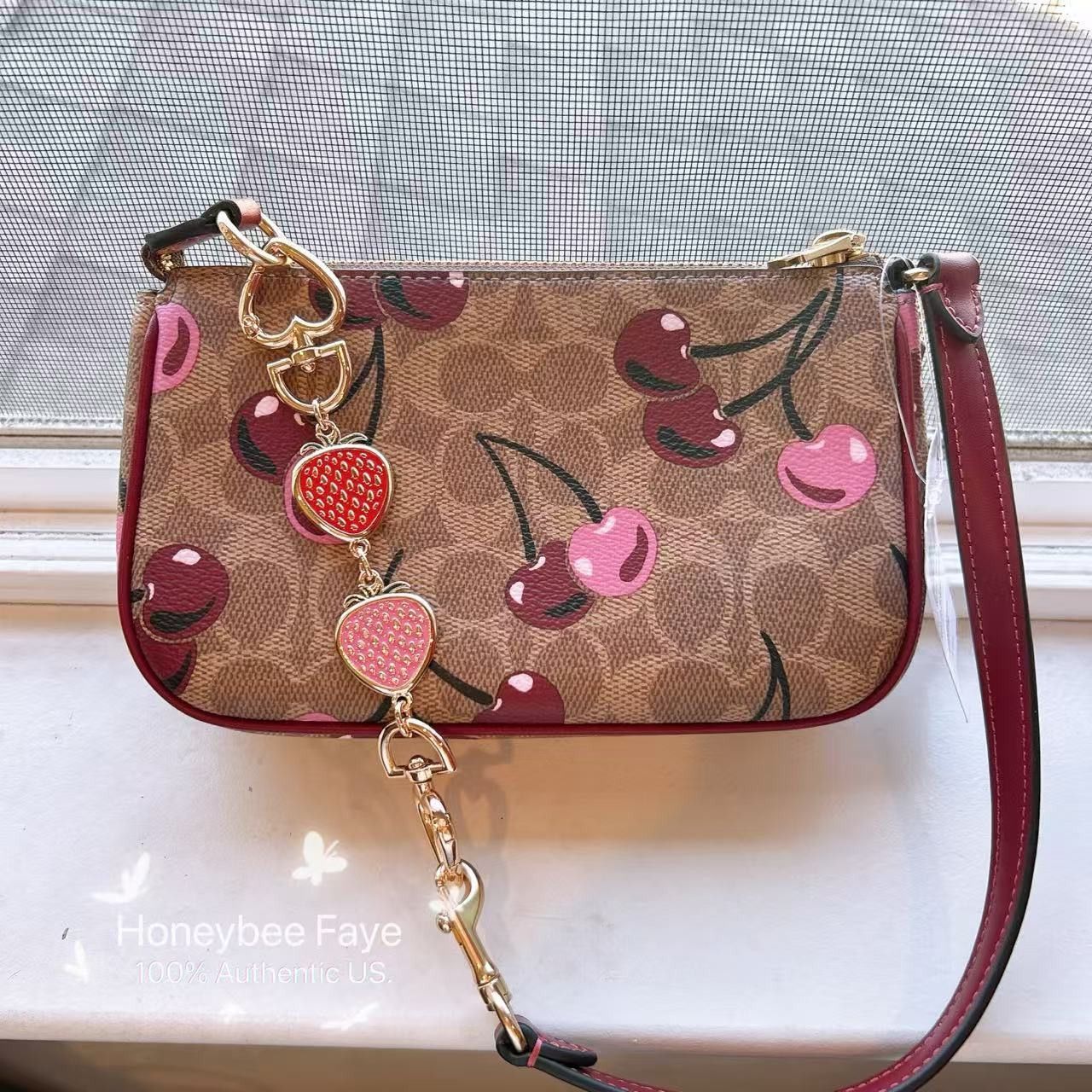 Coach Nolita 19 With Cherry Print CZ011 plus extended chain Size ONE SIZE - 2 Thumbnail