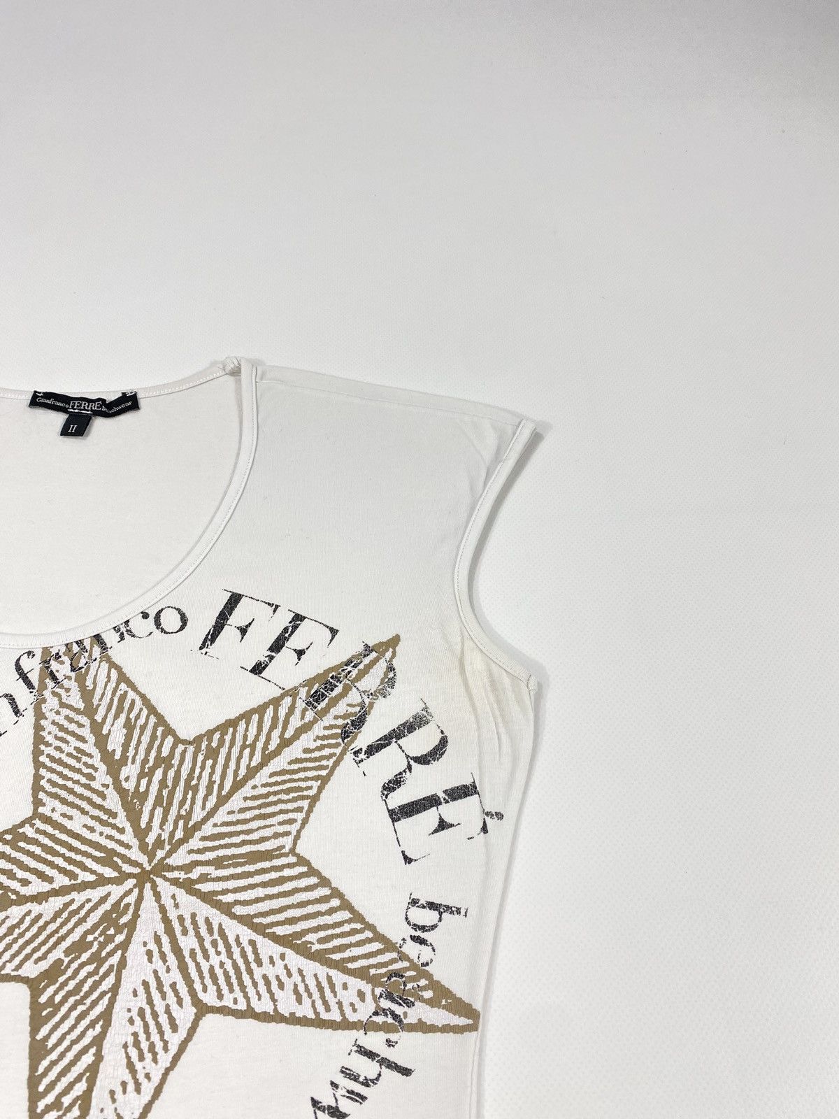 Gianfranco Ferre LASTDROP🔥Vintage Y2K Gianfranco Ferre Beachwear Star T-shirt Size S / US 4 / IT 40 - 4 Thumbnail