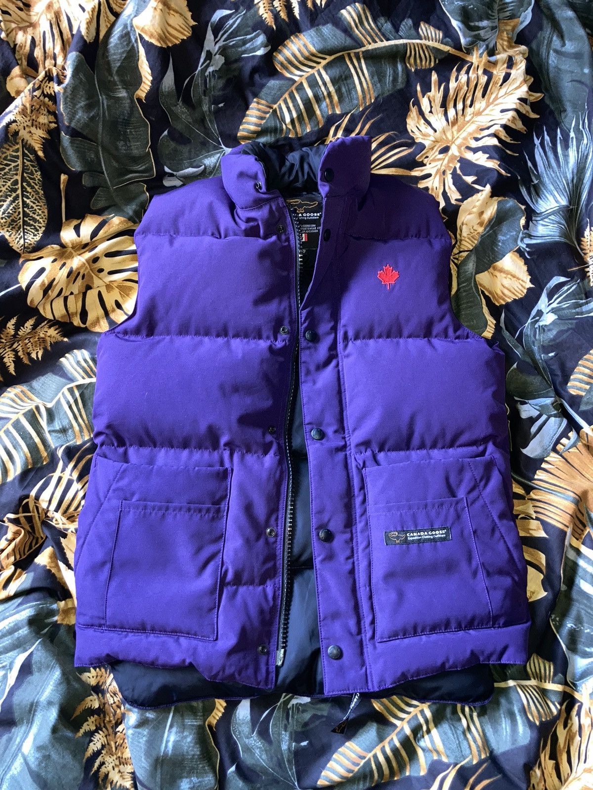 Avant Garde Canada Goose Made In Canada Vintage Rare Vest Canada Goose Freestyle unisex size S M Grailed
