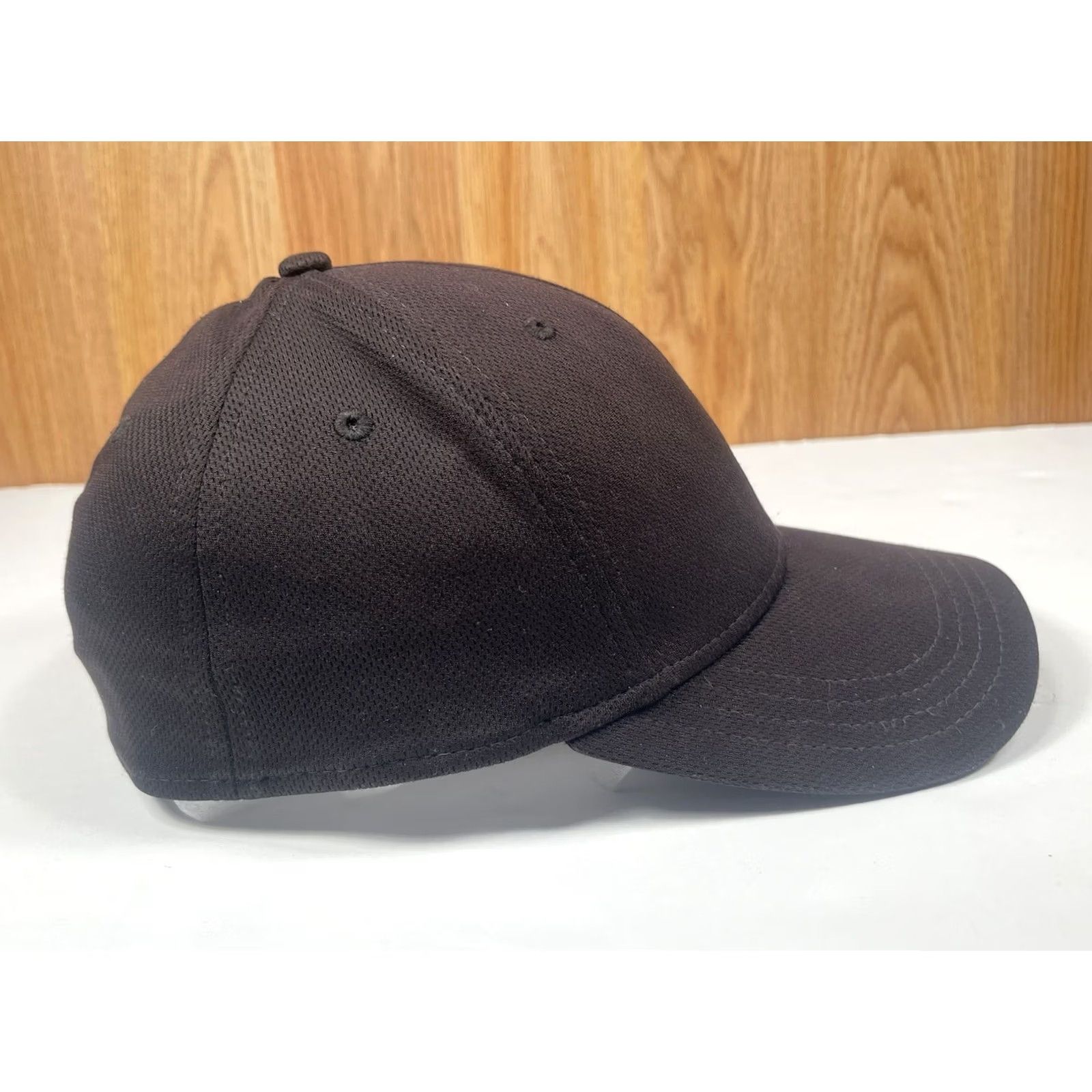 Athletic Works Athletic Works Hat Adults S/M Black Polyester Fitted Cap Stretch Baseball Cap Size ONE SIZE - 5 Thumbnail