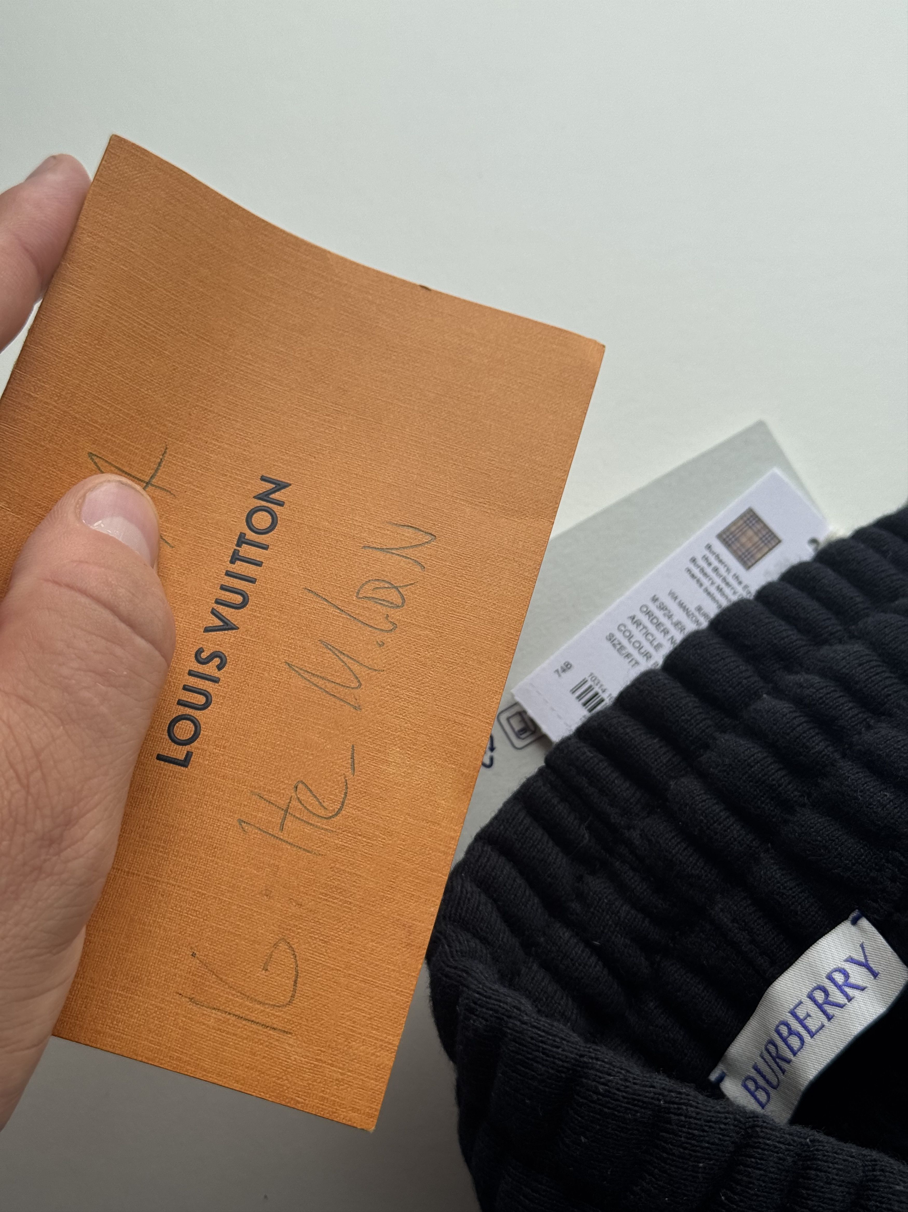 Burberry BURBERRY SHORTS | SIZE XL Size US 36 / EU 52 - 13 Thumbnail