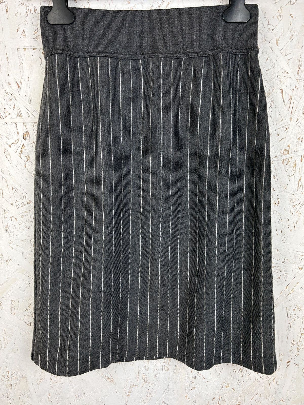 Yves Saint Laurent 80s Vintage Yves Saint Laurent Striped Wool Midi Skirt Size 27" / US 4 / IT 40 - 4 Thumbnail