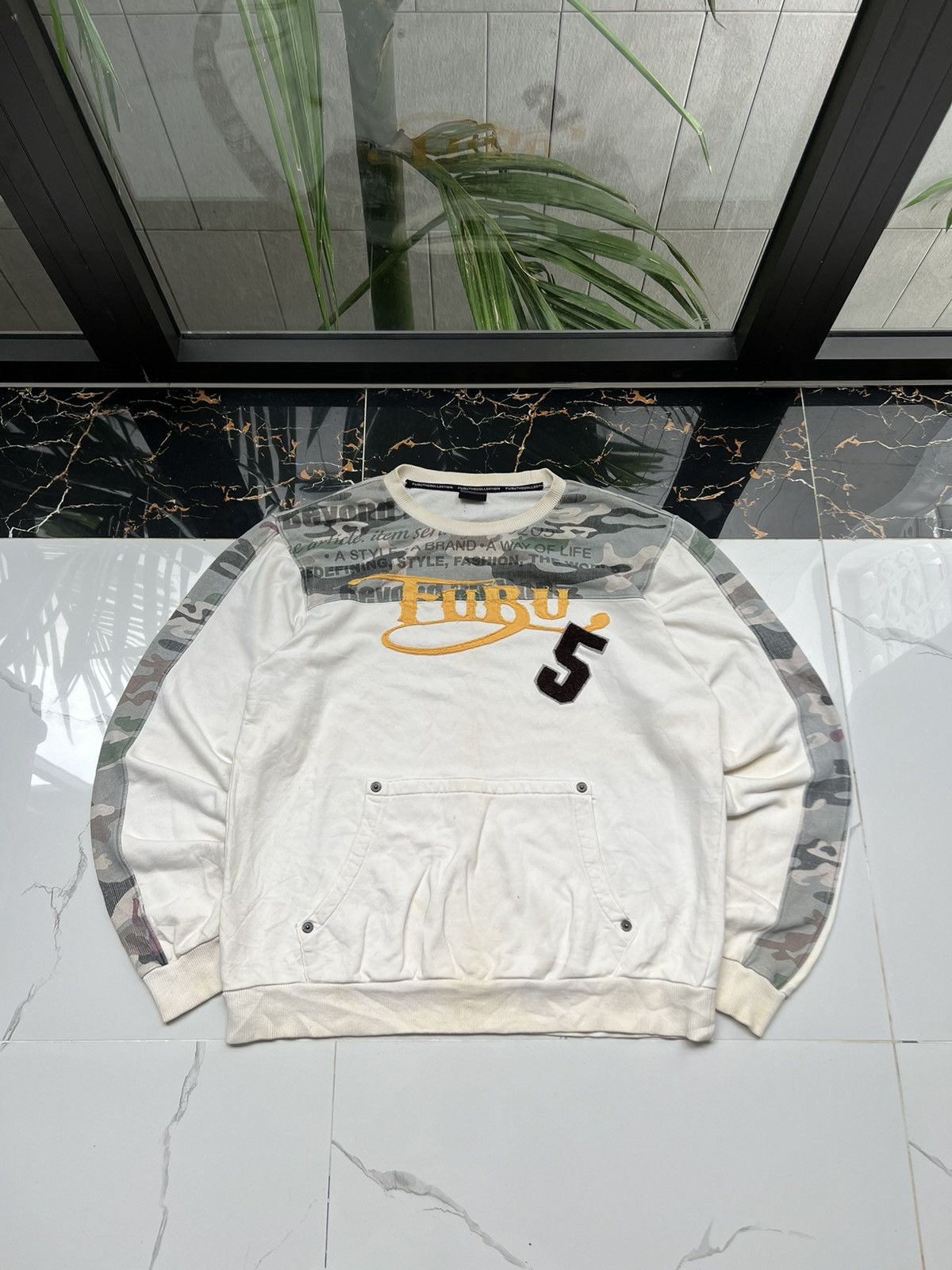 Fubu × Vintage 90's FUBU RARE CAMO 5 RETRO CREWNECK Y2K AVANT-GARDE Size US XL / EU 56 / 4 - 1 Thumbnail