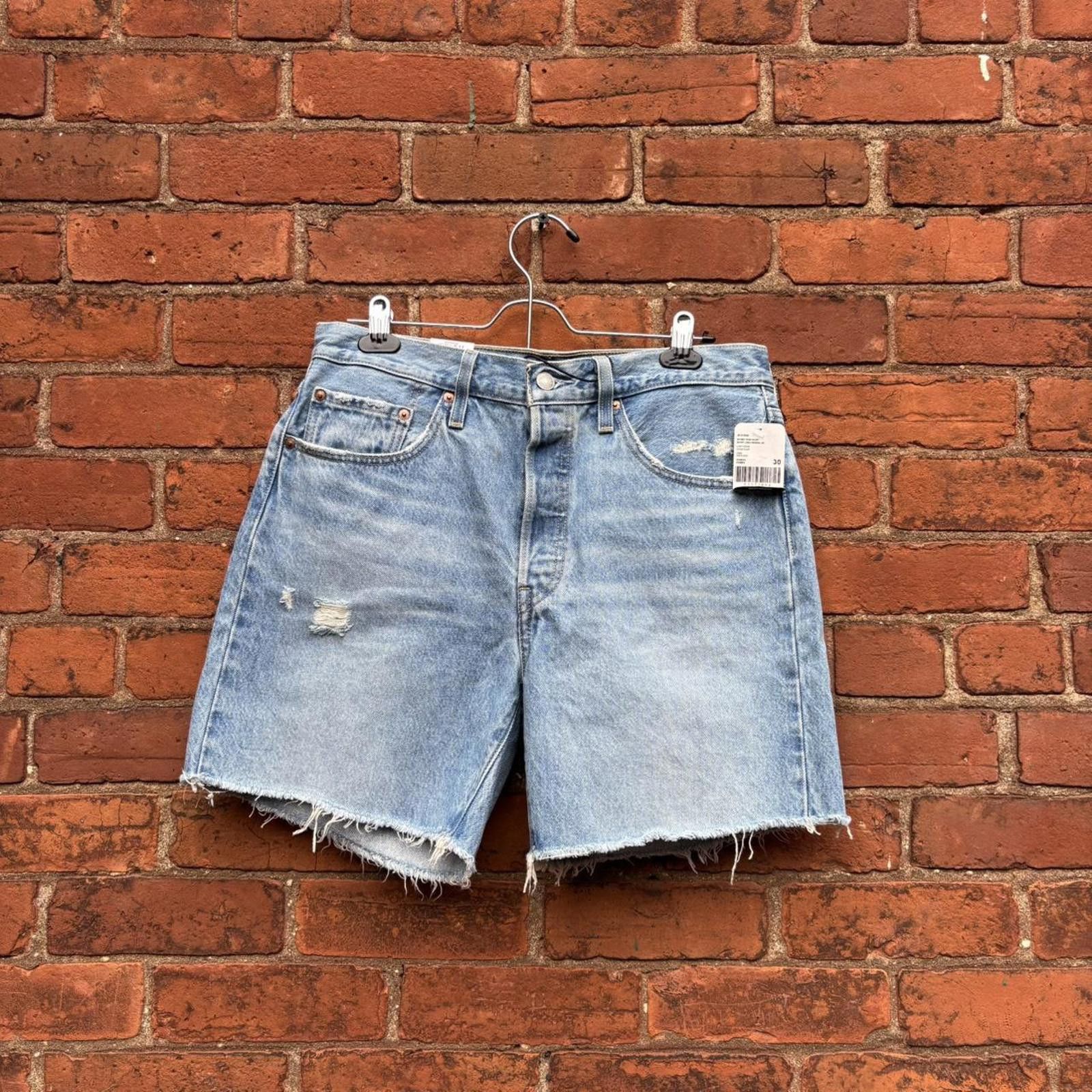 Levi's 501 Big E light washed shorts deadstock 30