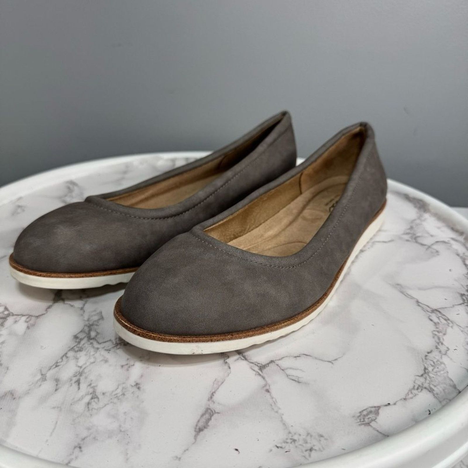 Other Abella Women’s Shoes sz 11 Suede NWOT #H872 Size US 11 / IT 41 - 8 Thumbnail