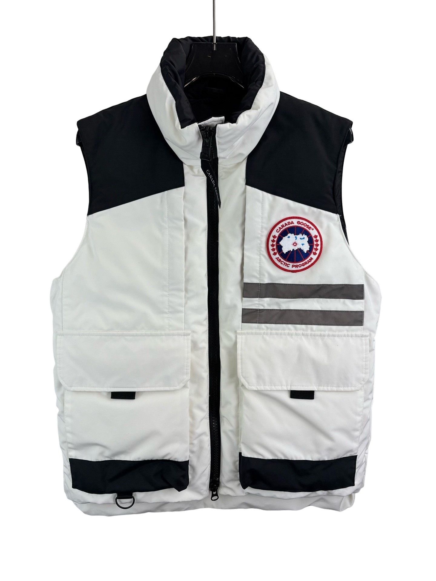 Canada Goose Canada Goose Colorblock Down Vest Size M Size US M / EU 48-50 / 2 - 1 Thumbnail