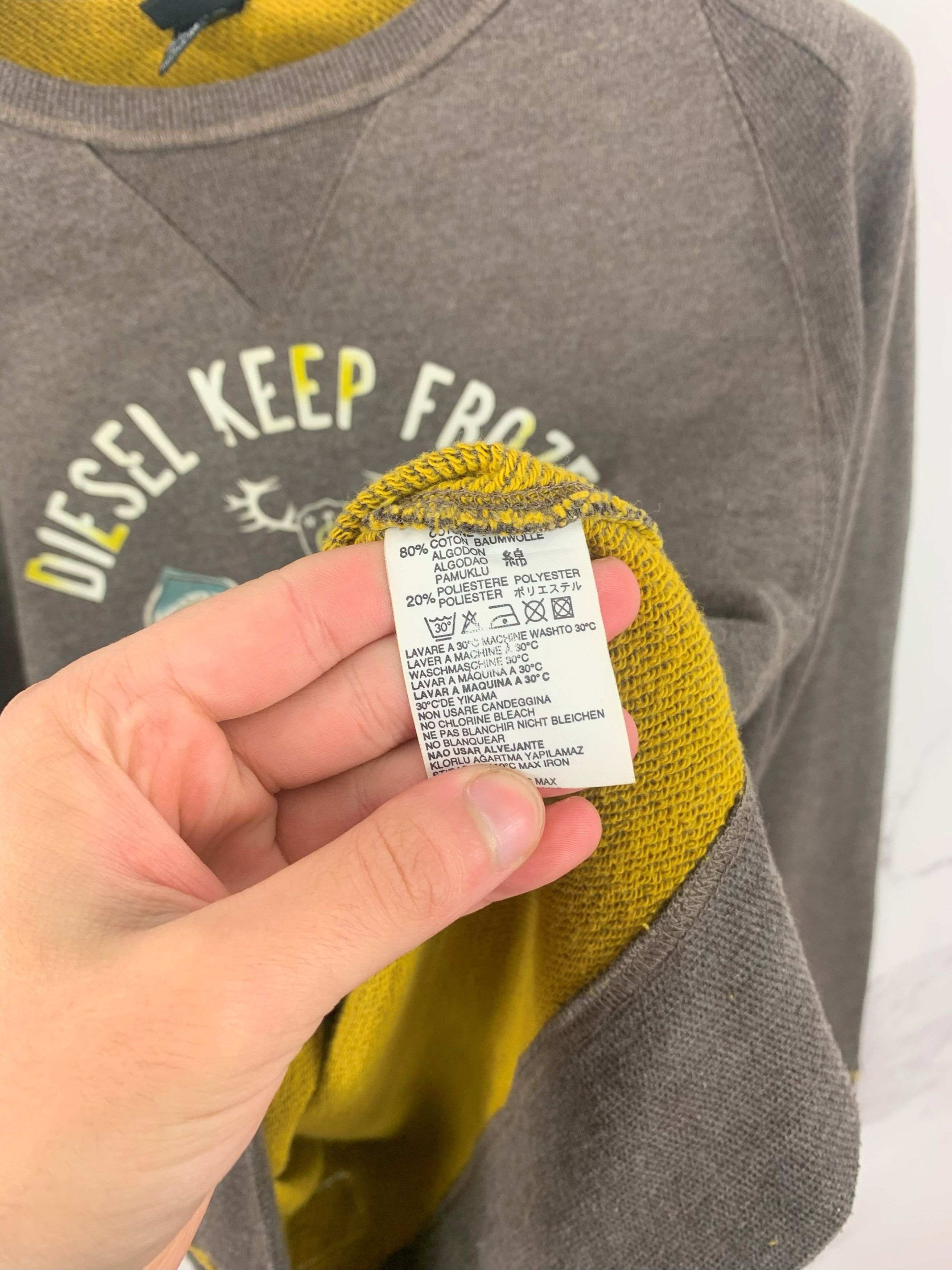 Diesel Vintage Diesel Keep Frozen Tundra Comics Sweatshirt Size L Size L / US 10 / IT 46 - 13 Thumbnail