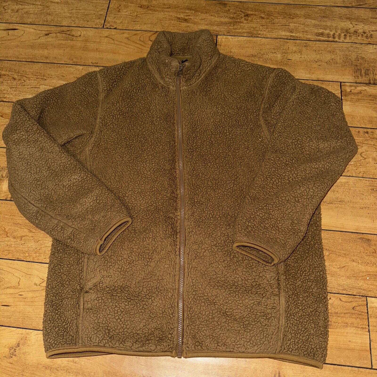 Japanese Brand × Uniqlo Uniqlo Full Zip Fleece Sweater Brown M 22x26 Soft Warm Size US M / EU 48-50 / 2 - 1 Thumbnail