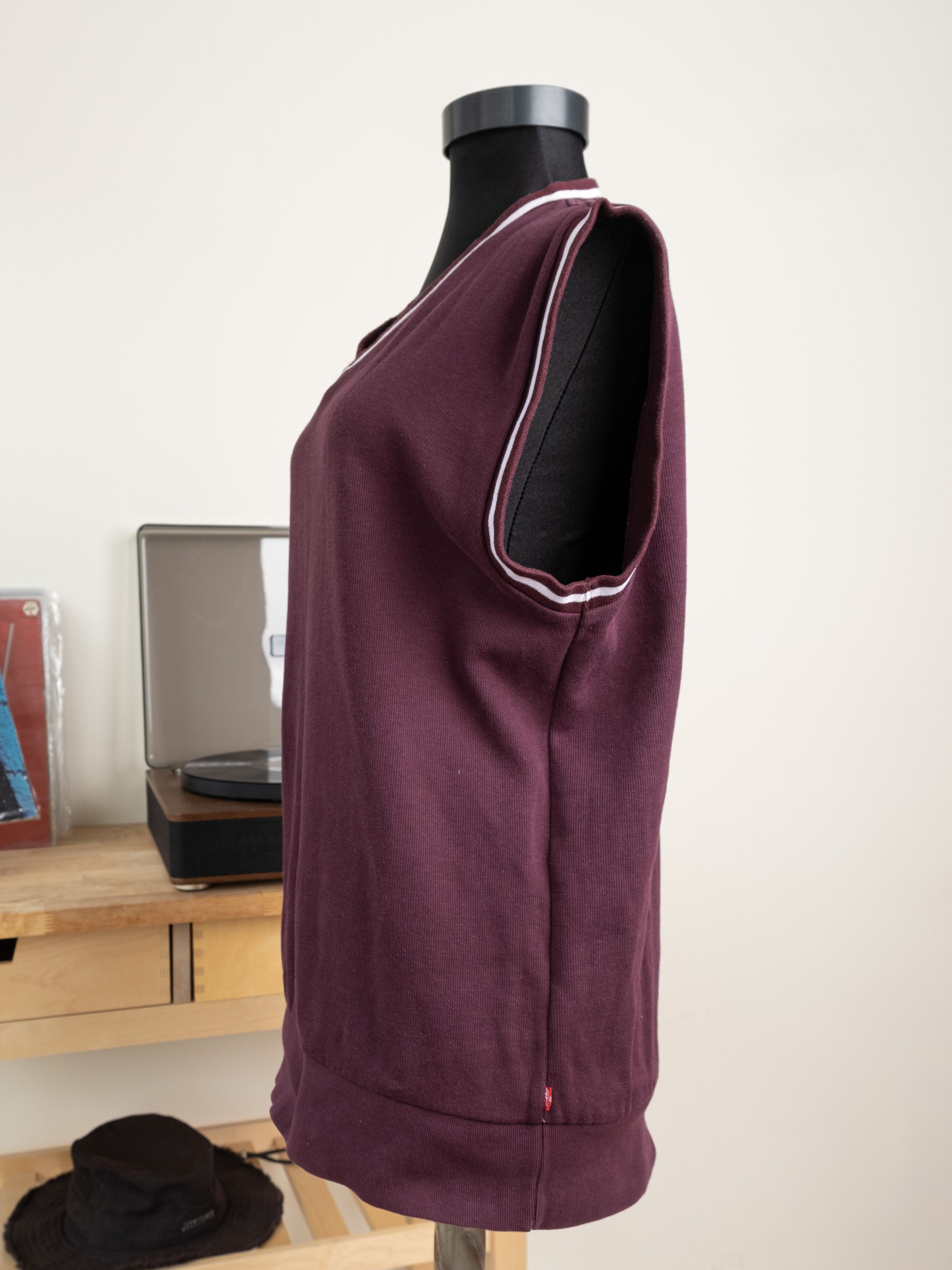 Levi's Burgundy Levi’s Vest Size US M / EU 48-50 / 2 - 2 Thumbnail