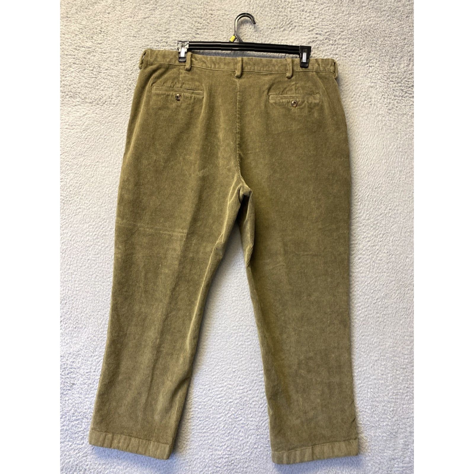 Vintage L.L. Bean Corduroy Pants Olive Green Men's 40X30 Flat Front Adjustable Waist Classic Style Size US 40 / EU 56 - 7 Thumbnail