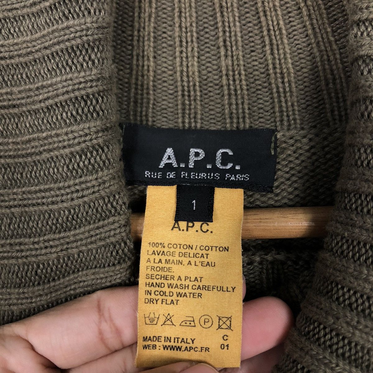 A.P.C. 📌Vintage Turtle Neck Sweatshirt Apc Made in Italy Size US M / EU 48-50 / 2 - 13 Thumbnail