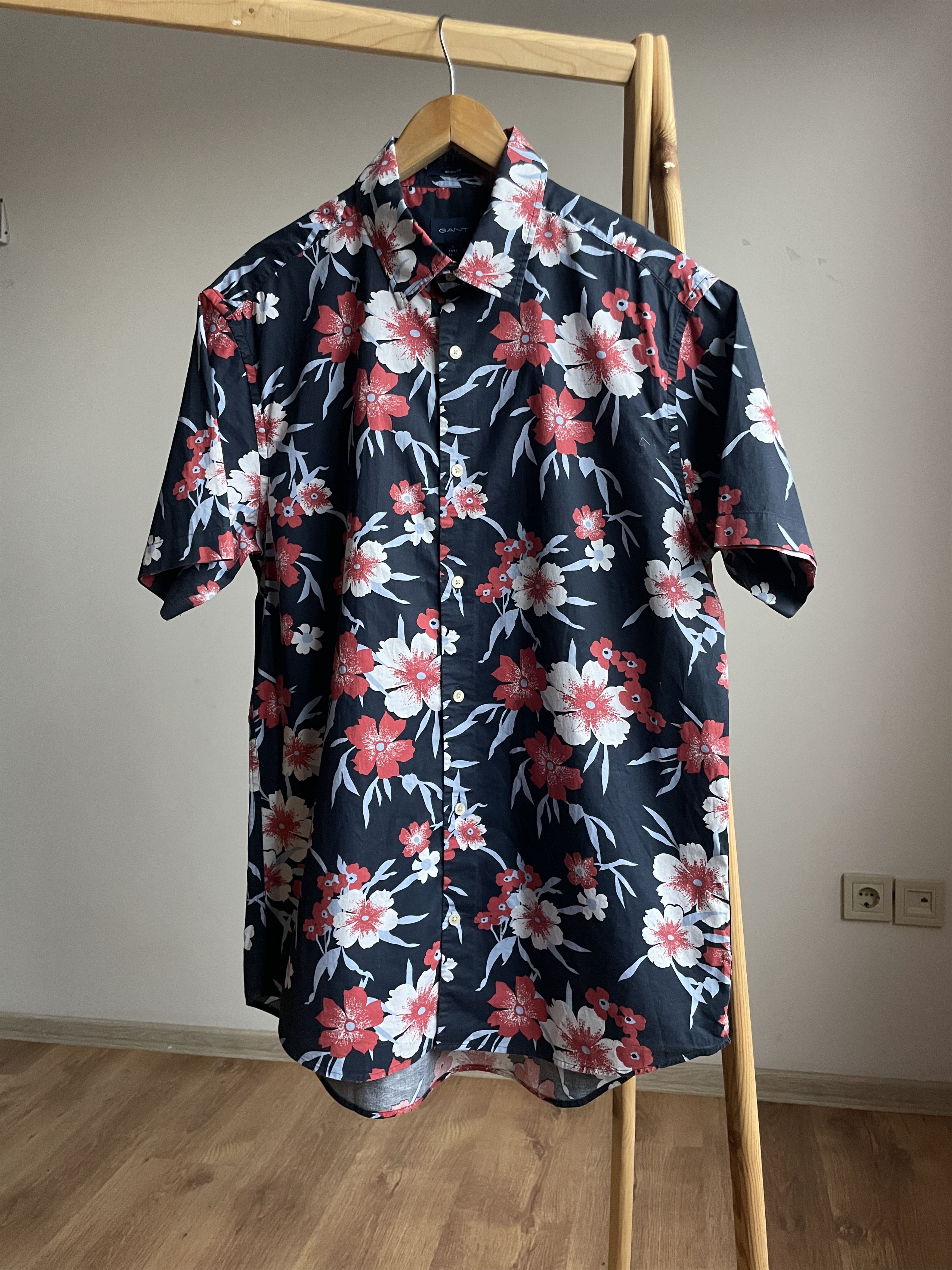 Gant Gant Floral Hawaiian Short Sleeve Shirt Size L Size US L / EU 52-54 / 3 - 1 Thumbnail