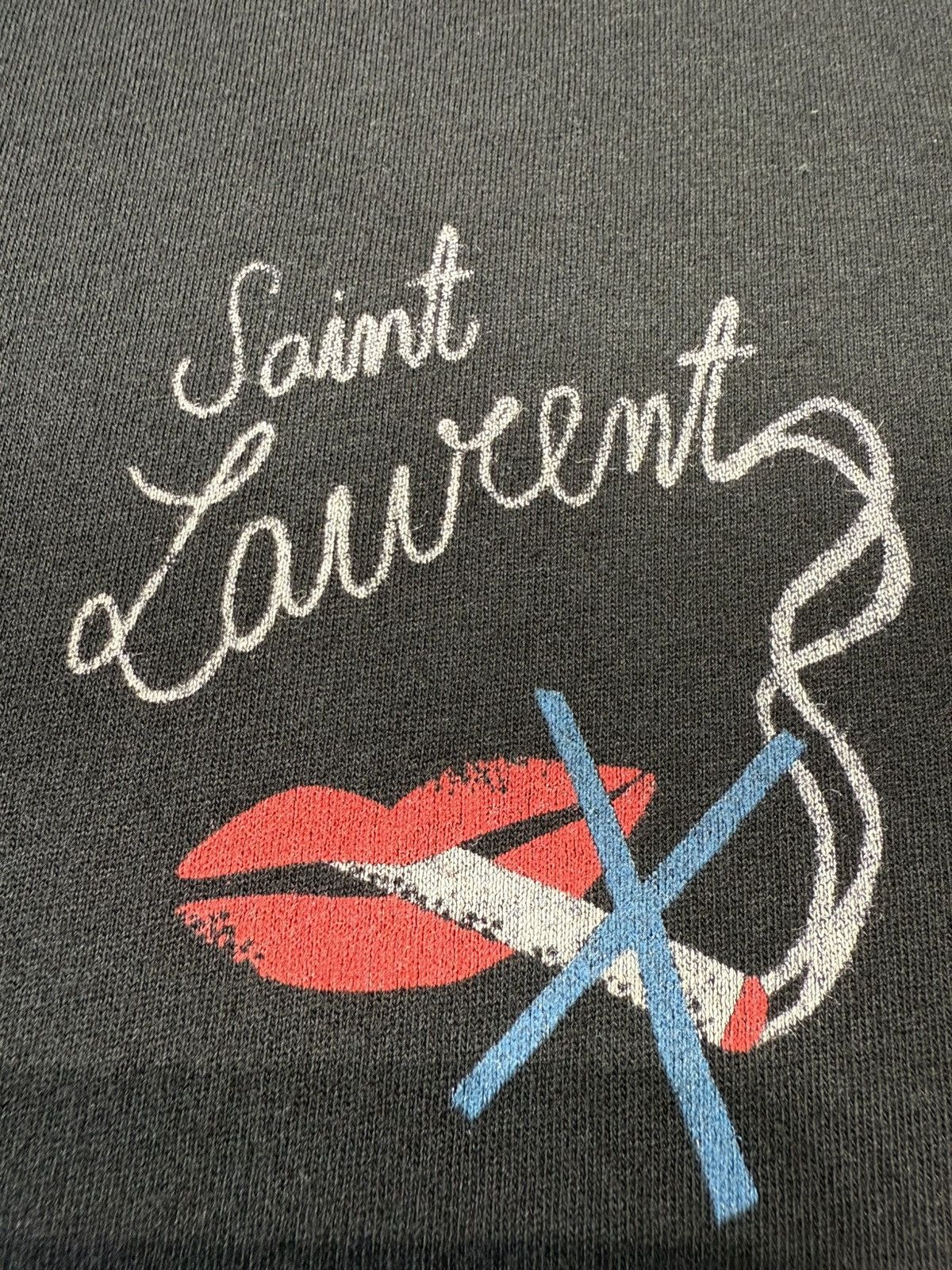 Saint Laurent Paris Saint Laurent No Smoking Logo Tee L Size US L / EU 52-54 / 3 - 6 Thumbnail