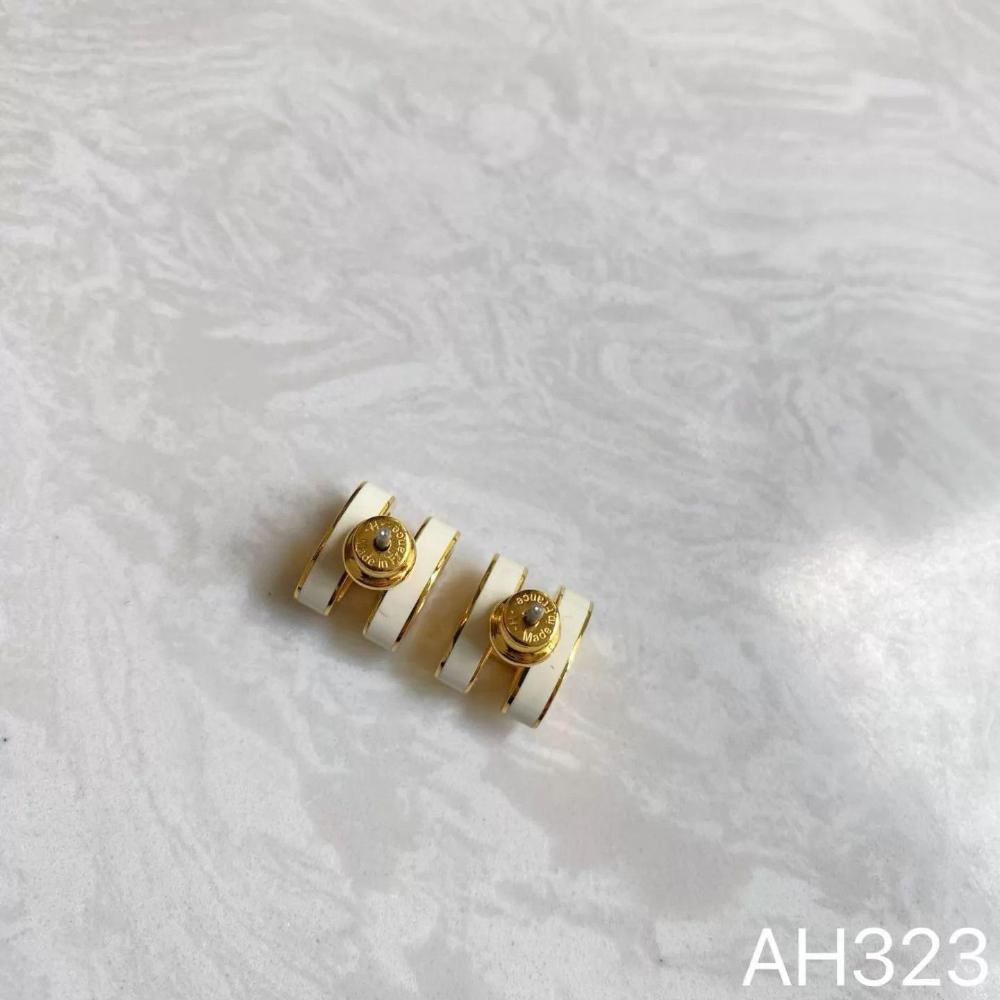 Hermes Hermes Pop H Earrings K Gold White Enamel AH323 Size ONE SIZE - 7 Thumbnail