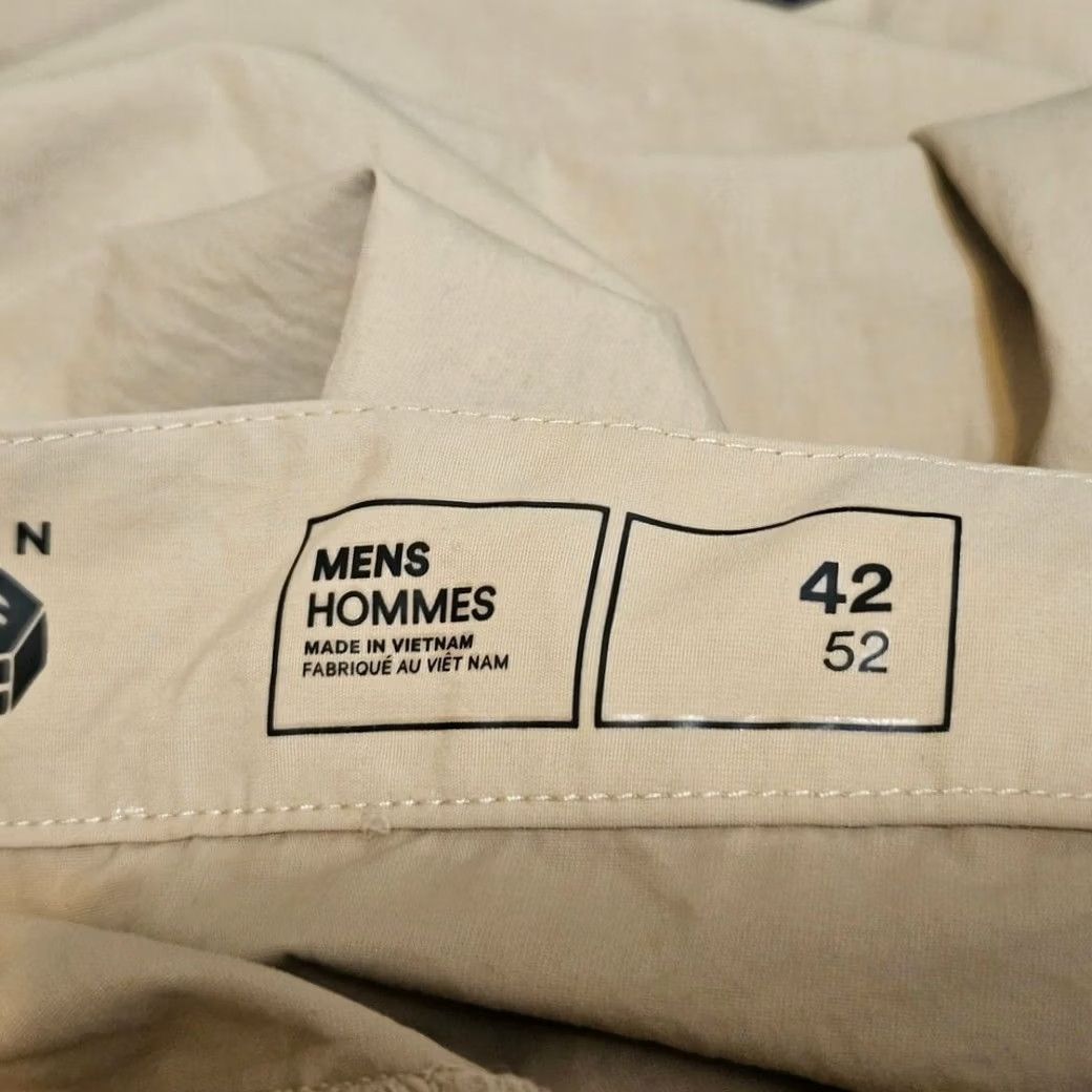 Mountain Hardwear VINTAGE Mountain HardWear Stryder Pants Mens 42/30 Tan Cargo Inseam 30 Brown Hiking Pockets Size US 42 / EU 58 - 4 Thumbnail