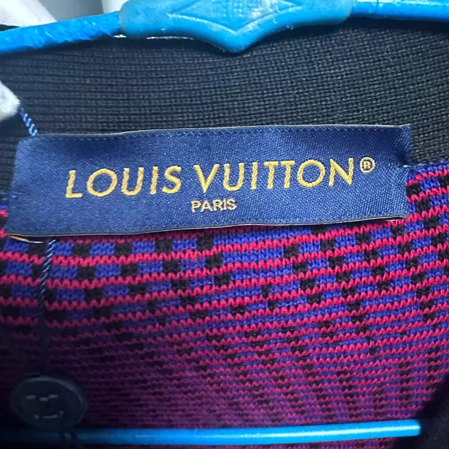 Louis Vuitton LV SS25 Men's Monogram V-Neck Knit Sweater Purple L Size US L / EU 52-54 / 3 - 3 Thumbnail