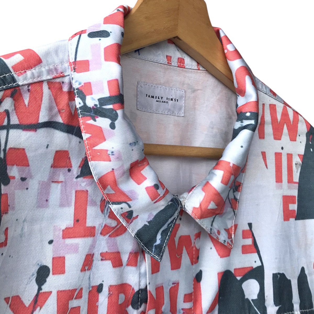 Designer Family First Milano Vandal Full Print Light Trucker Jacket Size US L / EU 52-54 / 3 - 5 Thumbnail