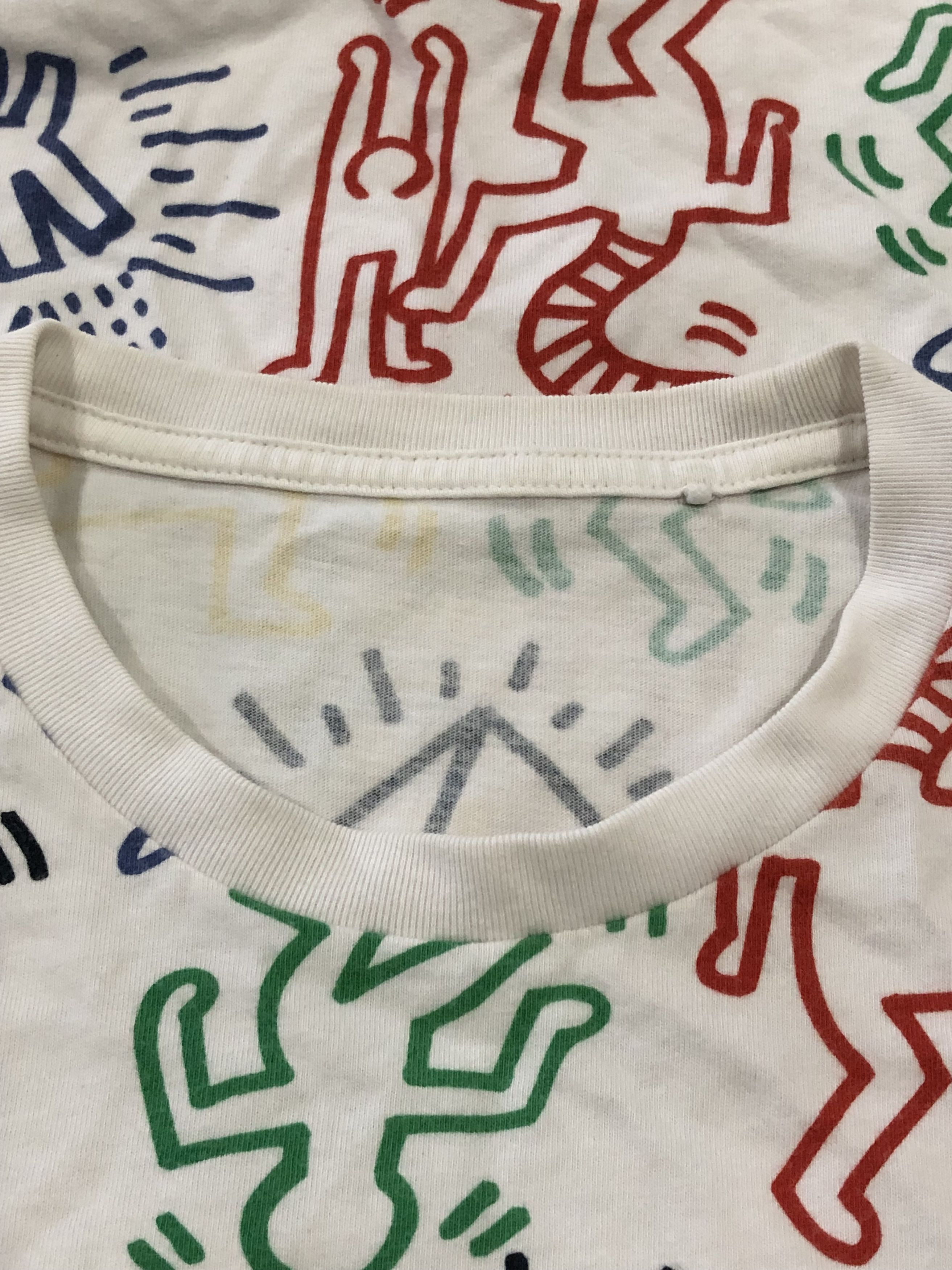 Keith Haring × Uniqlo Pop Art Graffiti Keith Haring Fullprint X Uniqlo T-shirts Size US M / EU 48-50 / 2 - 5 Thumbnail