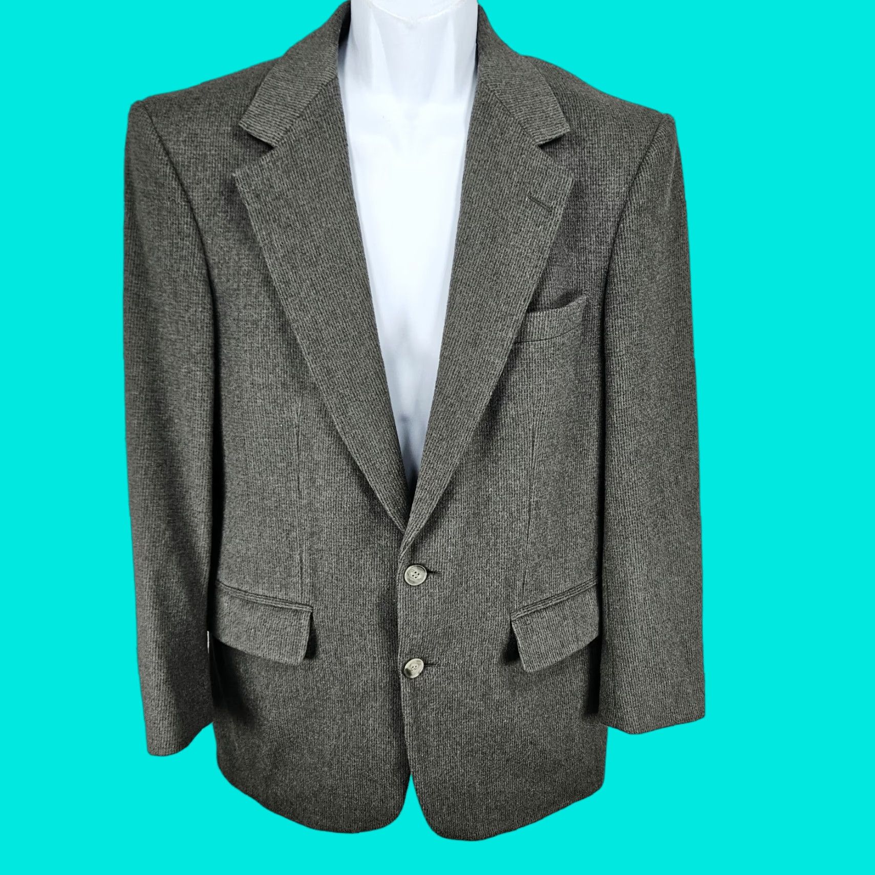 Vintage VINTAGE Roberto Vasalli Grey Camelhair Wool Blend 2 Button Notch Blazer Sport Coat 38R Mens Wool Camelgray Blazer 38R"} Size 38R - 1 Thumbnail