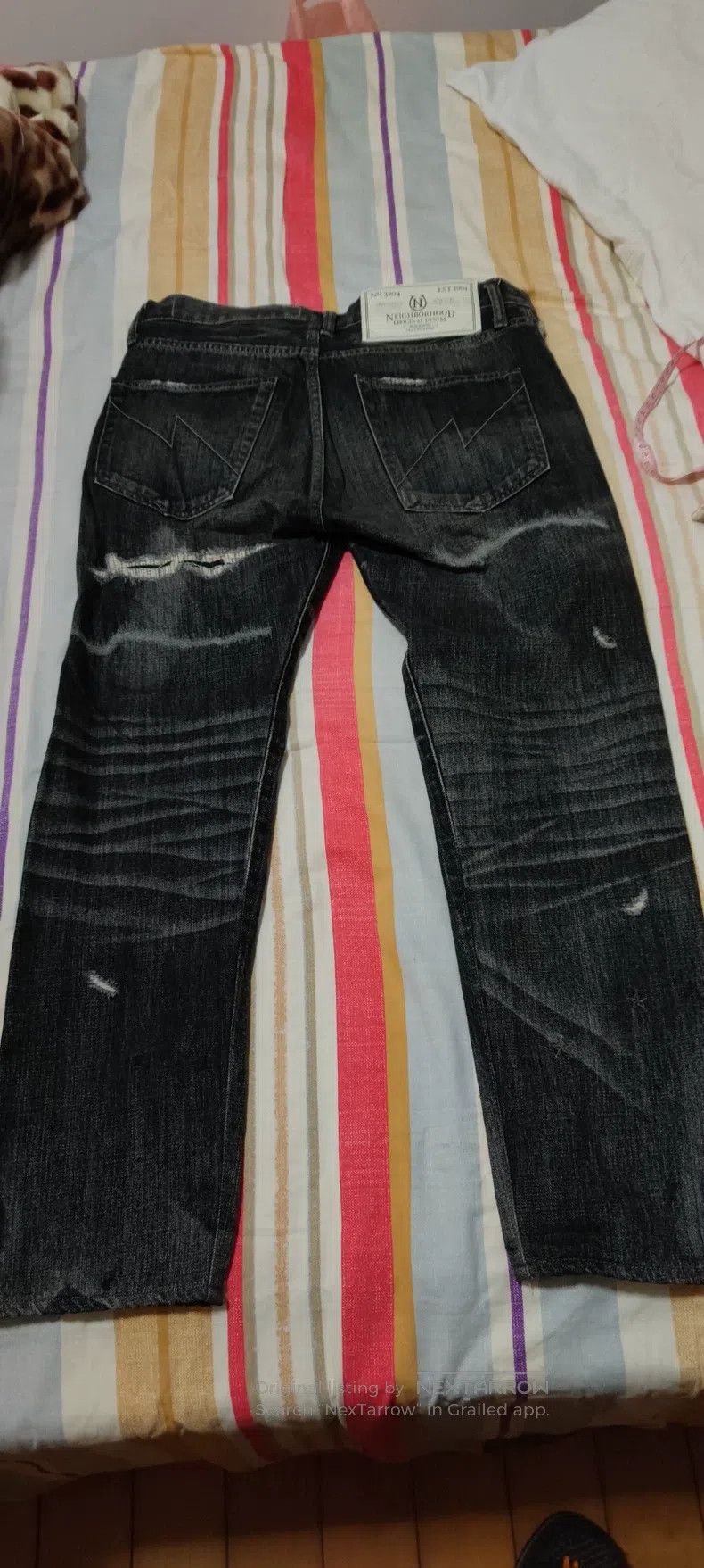 Neighborhood Neighborhood size M 9th Anniversary Cut-Out Black Limited Size US 27 - 3 Thumbnail