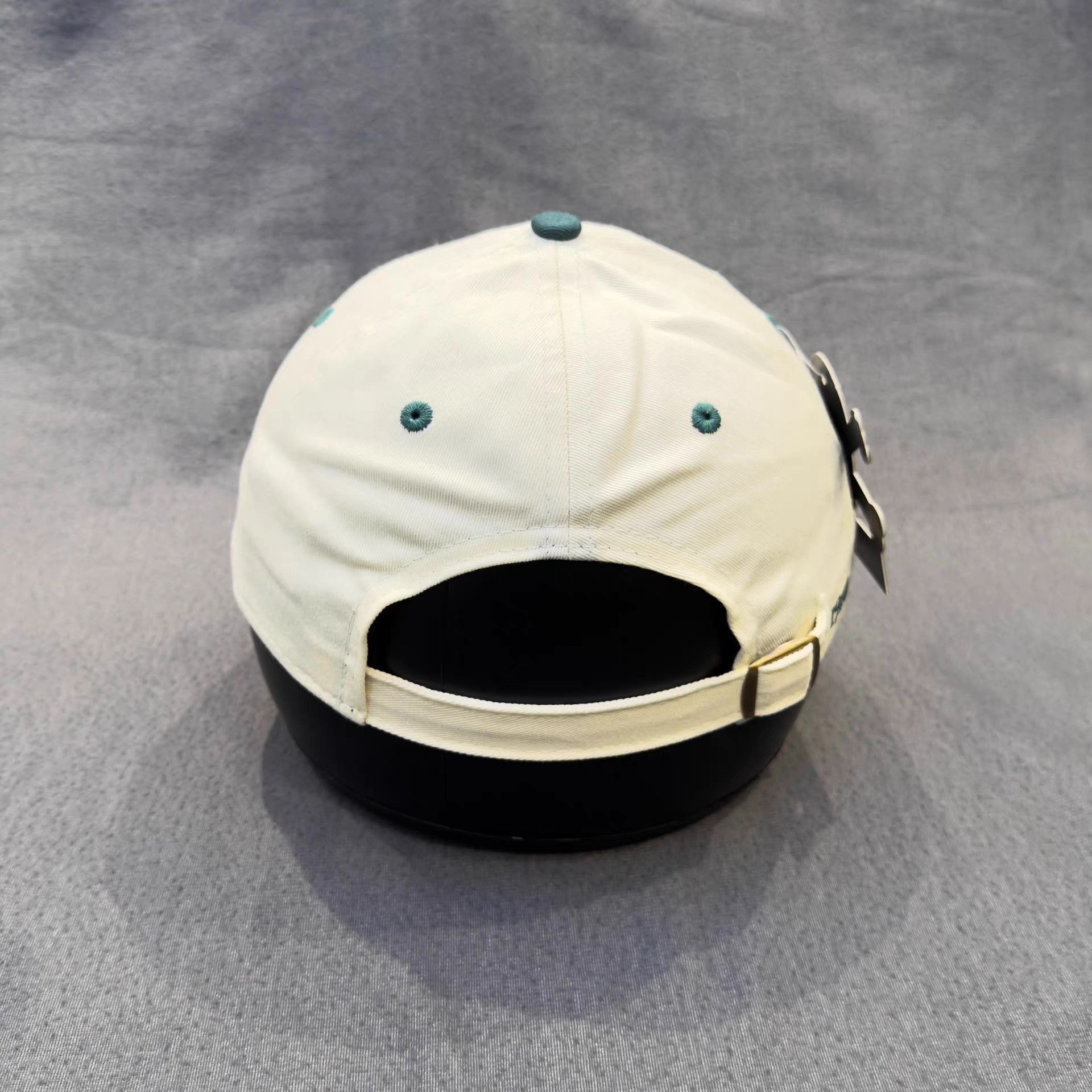 New Era New Era x St.Pauli Curved Brim Cap。 Q5 Size ONE SIZE - 9 Thumbnail