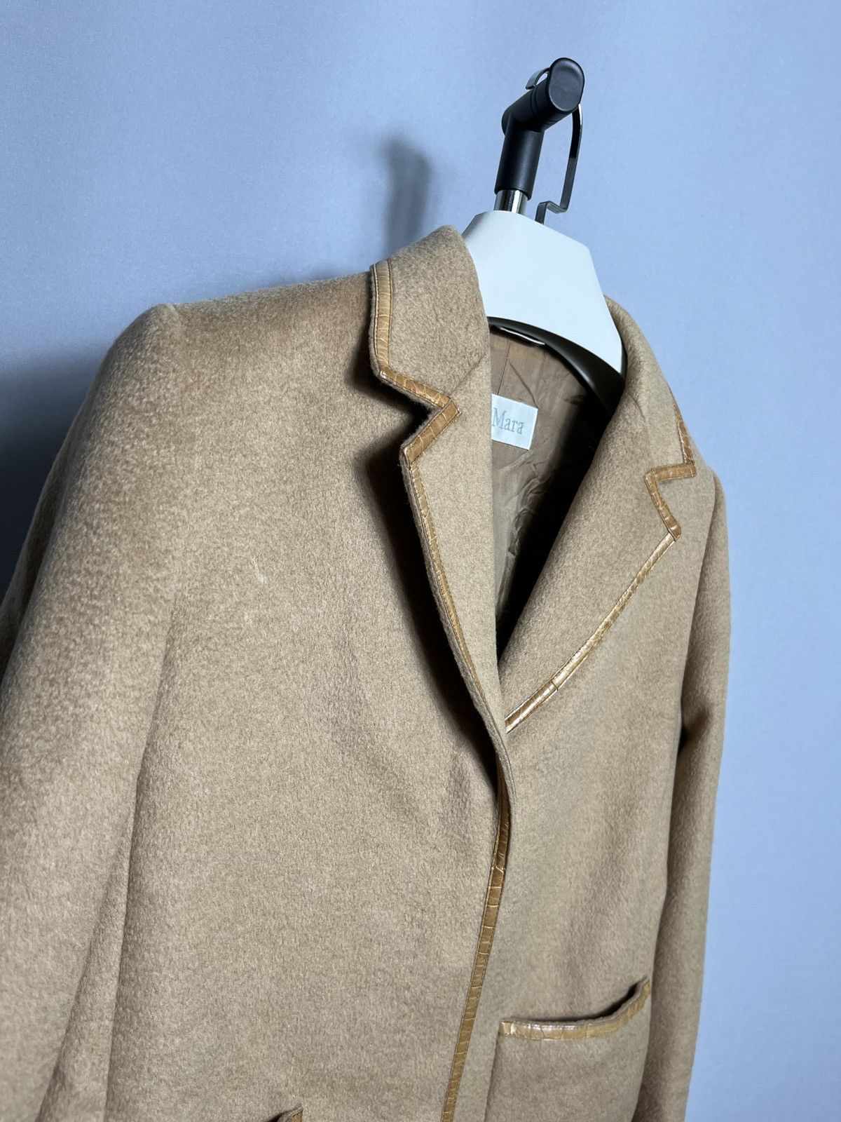 Max Mara max mara camello jacket blazer brown beige woman coat Size L / US 10 / IT 46 - 3 Thumbnail