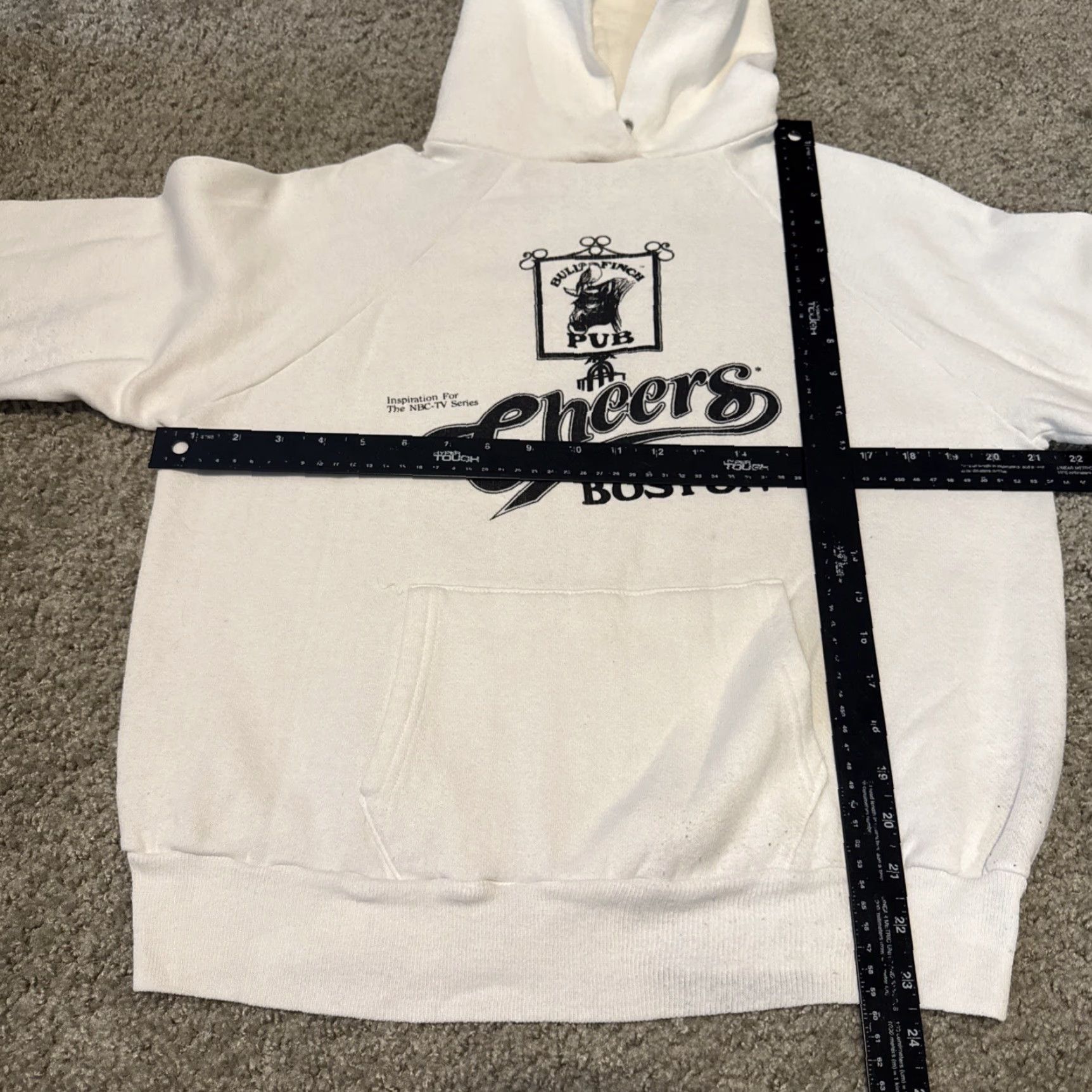 Vintage VINTAGE 80s Bull & Finch Pub CHEERS Bar Boston Promo Hoodie Sweatshirt White M Mens Unbranded Unisex Adults Pullover Size US M / EU 48-50 / 2 - 5 Thumbnail
