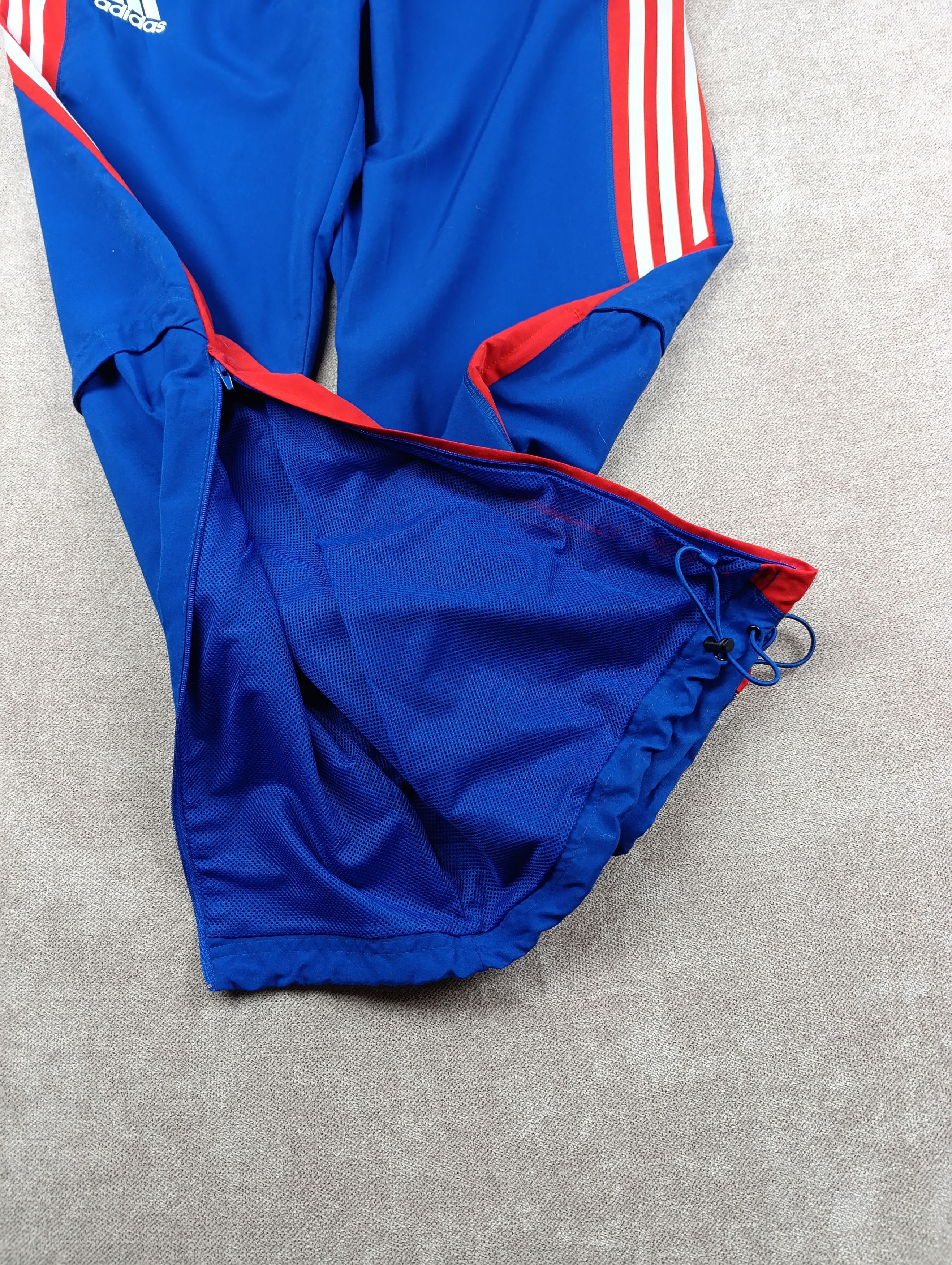 Adidas ADIDAS FRANCE VINTAGE TRACKSUIT ON DRAWSTRING Size US S / EU 44-46 / 1 - 18 Thumbnail