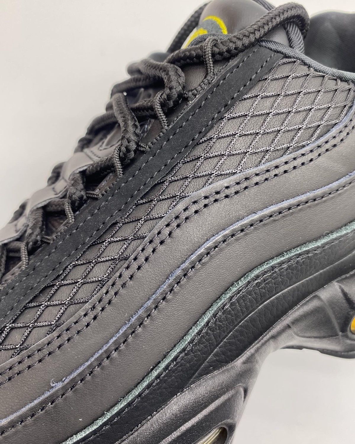 Corteiz × Nike Nike Air Max 95 Corteiz Honey Black US 8 Brand New Size US 8 / EU 41 - 8 Thumbnail