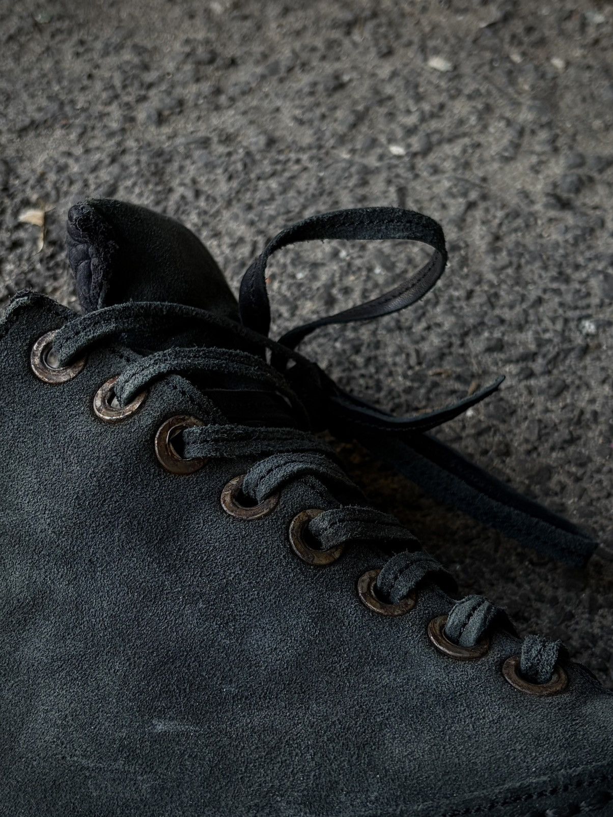 James Kearns James Kearns 8-hole reverse leather sneaker Size US 7 / EU 40 - 3 Thumbnail