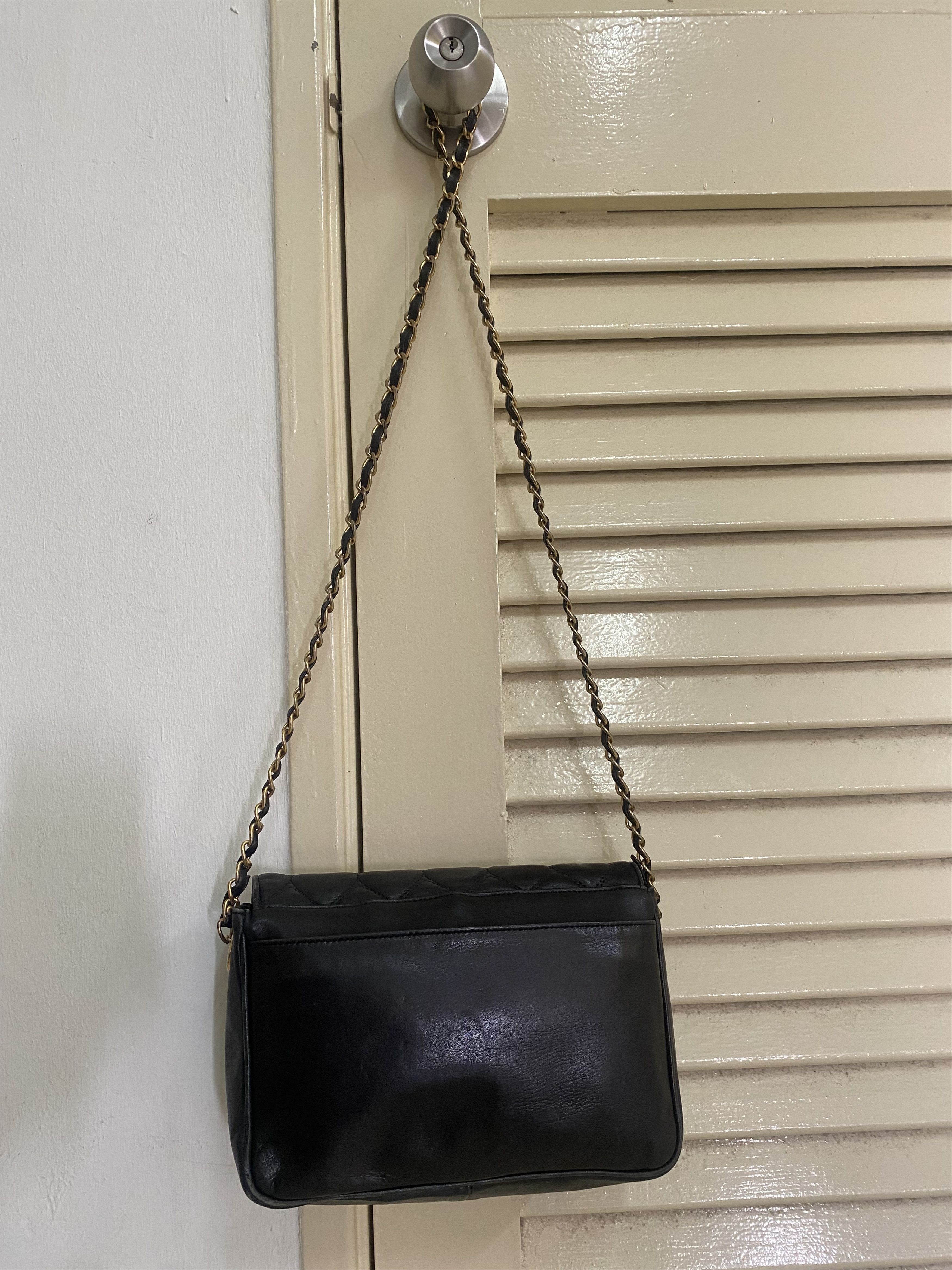 Moschino Moschino Calf Leather Love Shape Quilted Shoulder Bag Size ONE SIZE - 4 Thumbnail